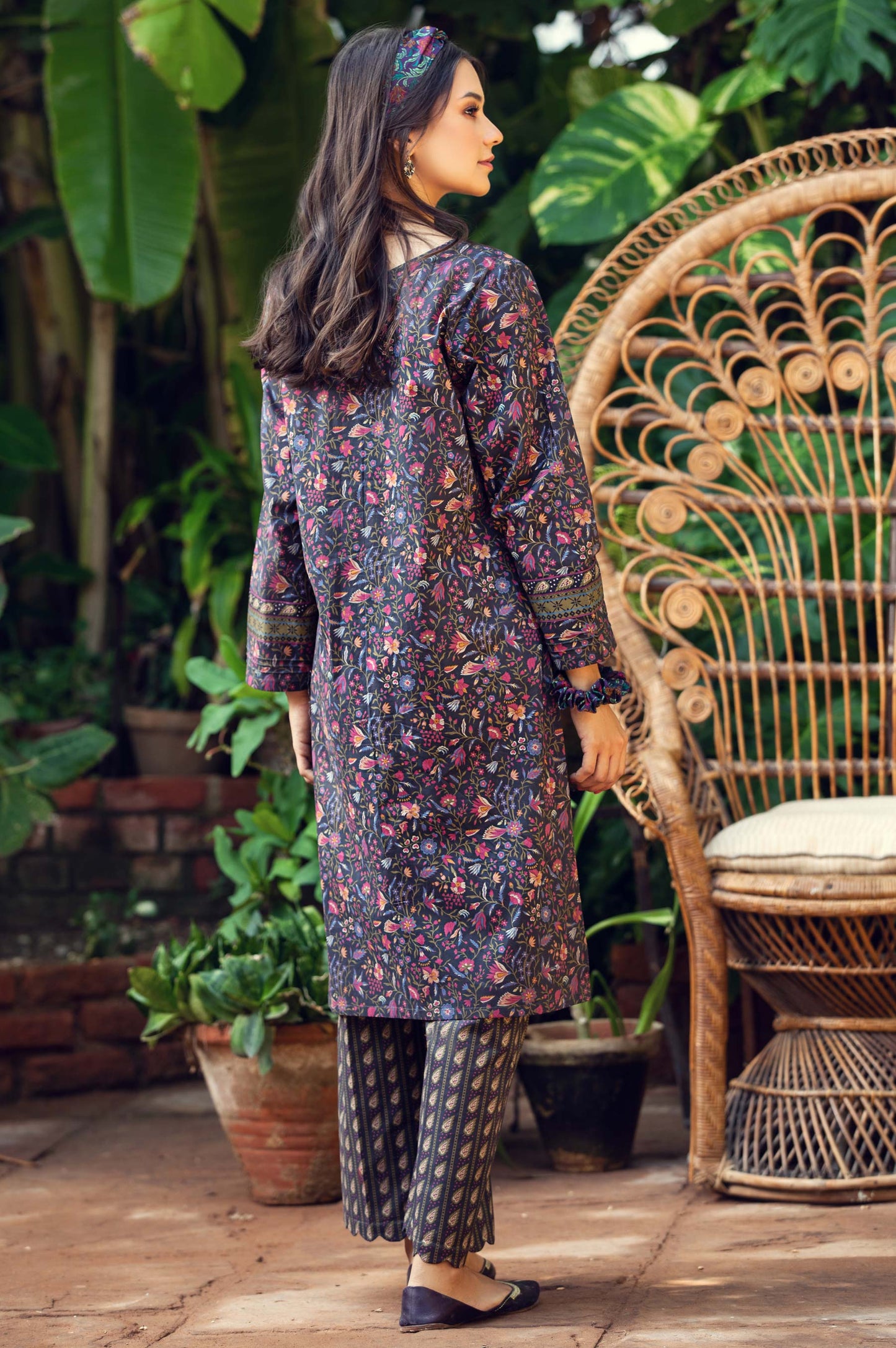 Stitched 2 Piece Printed Cambric Suit