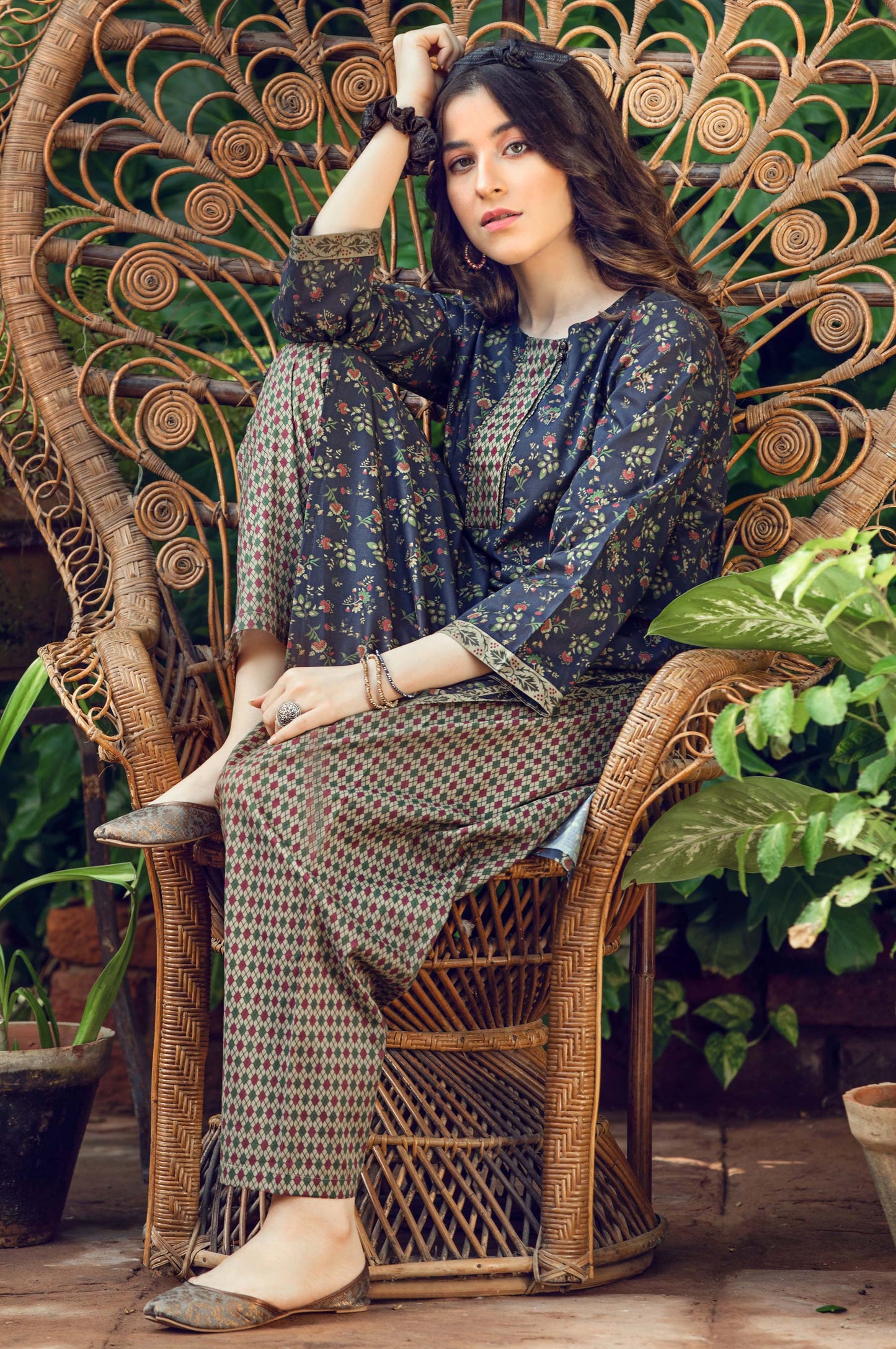 Stitched 2 Piece Printed Cambric Suit