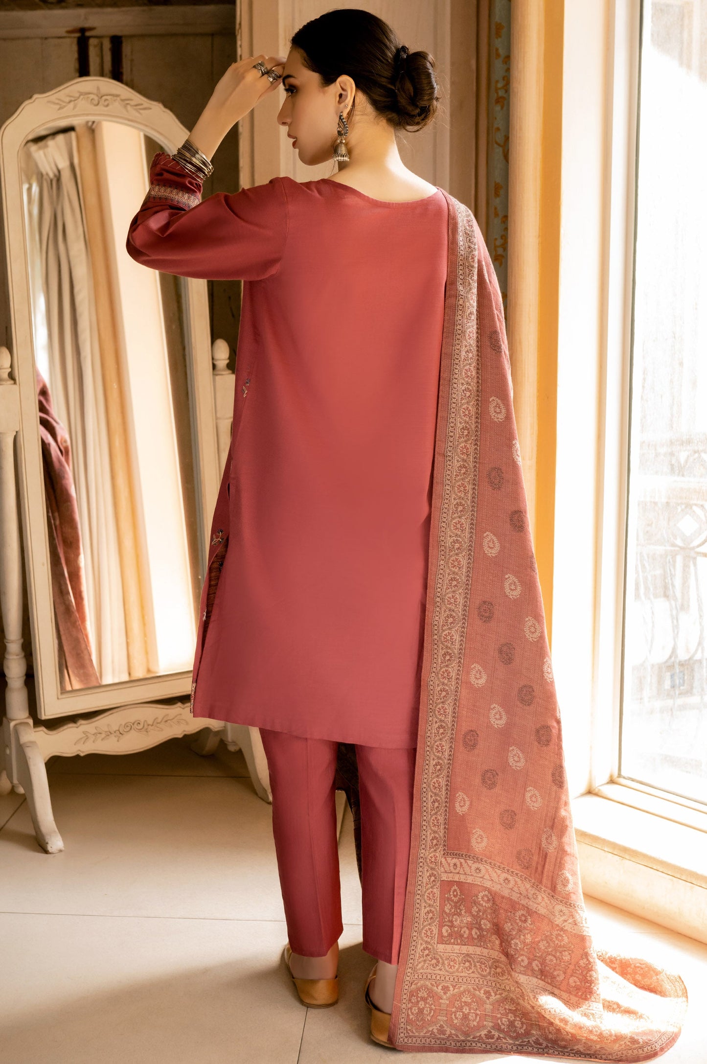 Stitched 3 Piece Embroidered Khaddar Suit