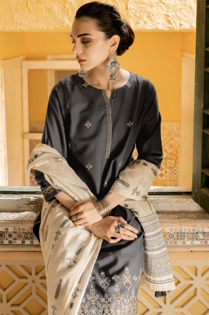 Stitched 3 Piece Embroidered Khaddar Suit