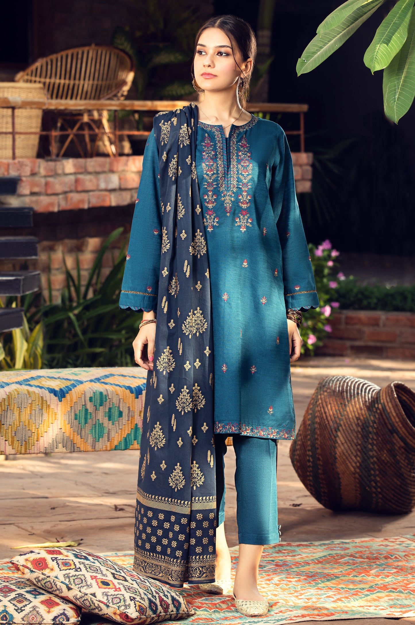 Stitched 3 Piece Embroidered Khaddar Suit