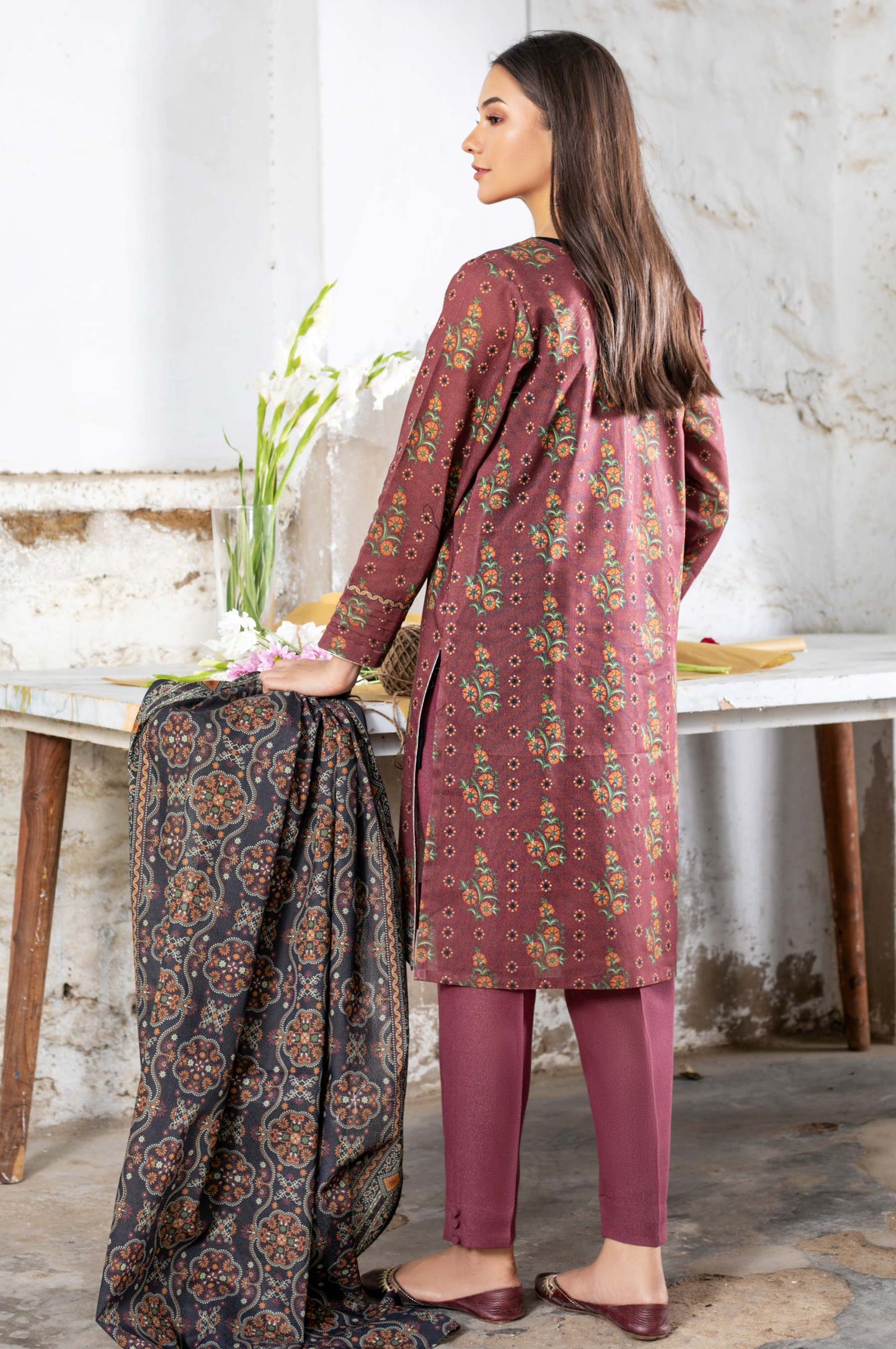 Stitched 3 Piece Printed Karandi Suit