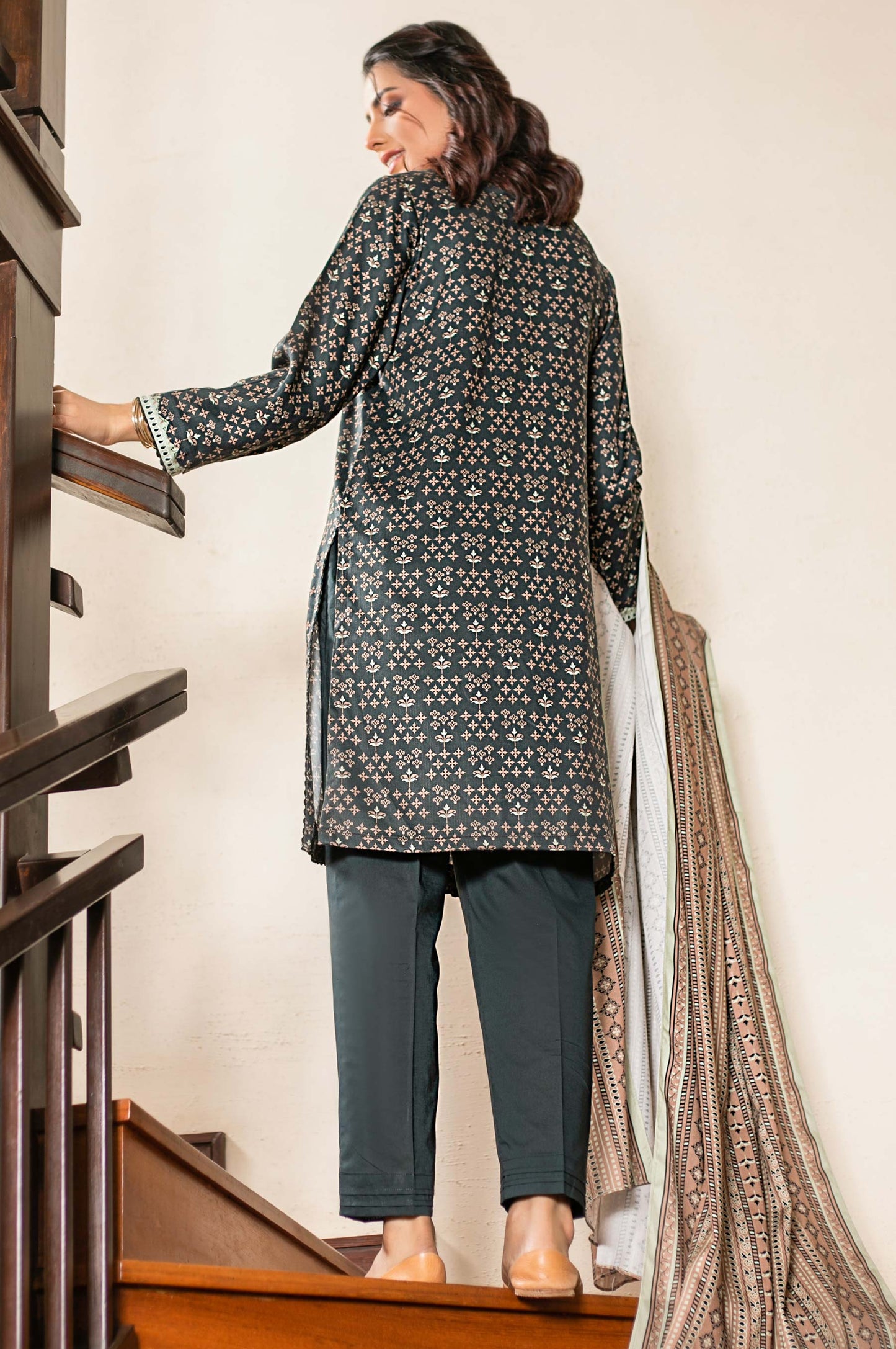 Stitched 3 Piece Printed Doria Linen Viscose Suit