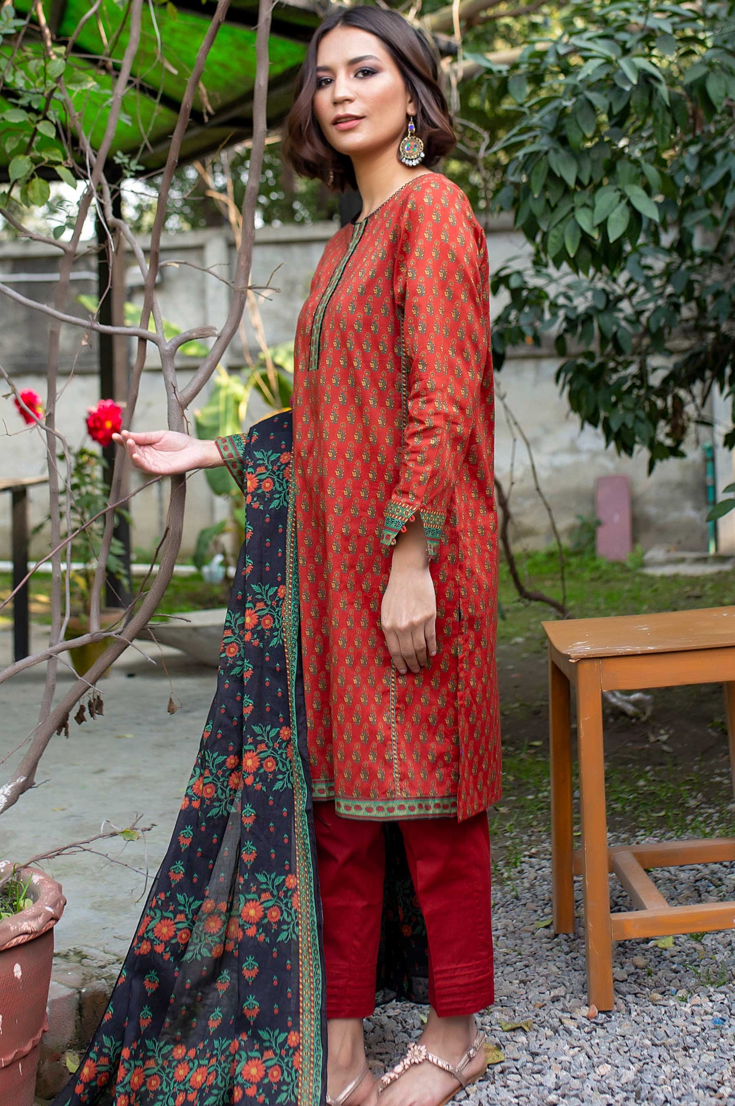 Stitched 3 Piece Digital Printed Doria Lawn Suit
