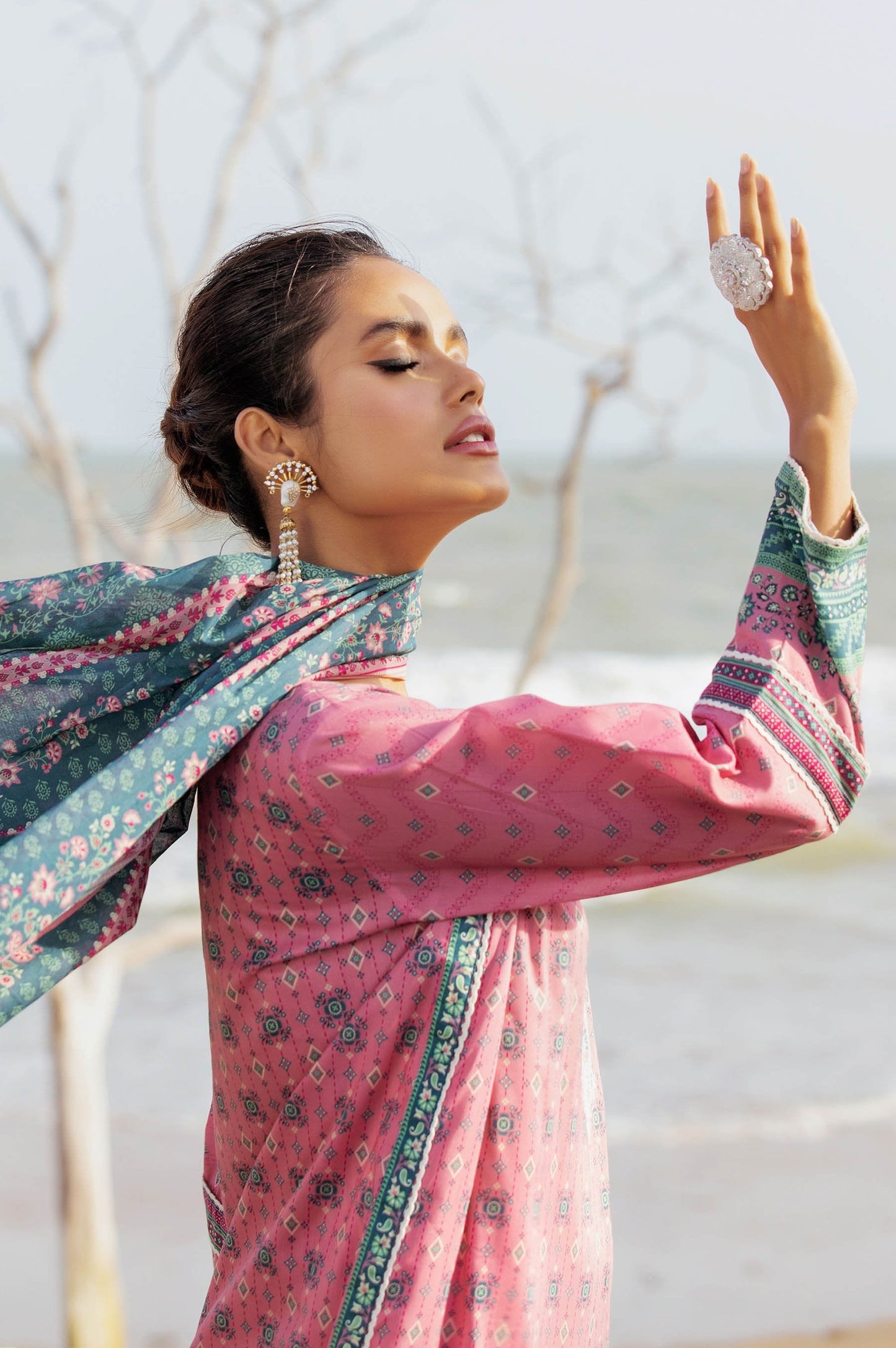 Stitched 3 Piece Embroidered Doria Lawn with voile Slub Suit