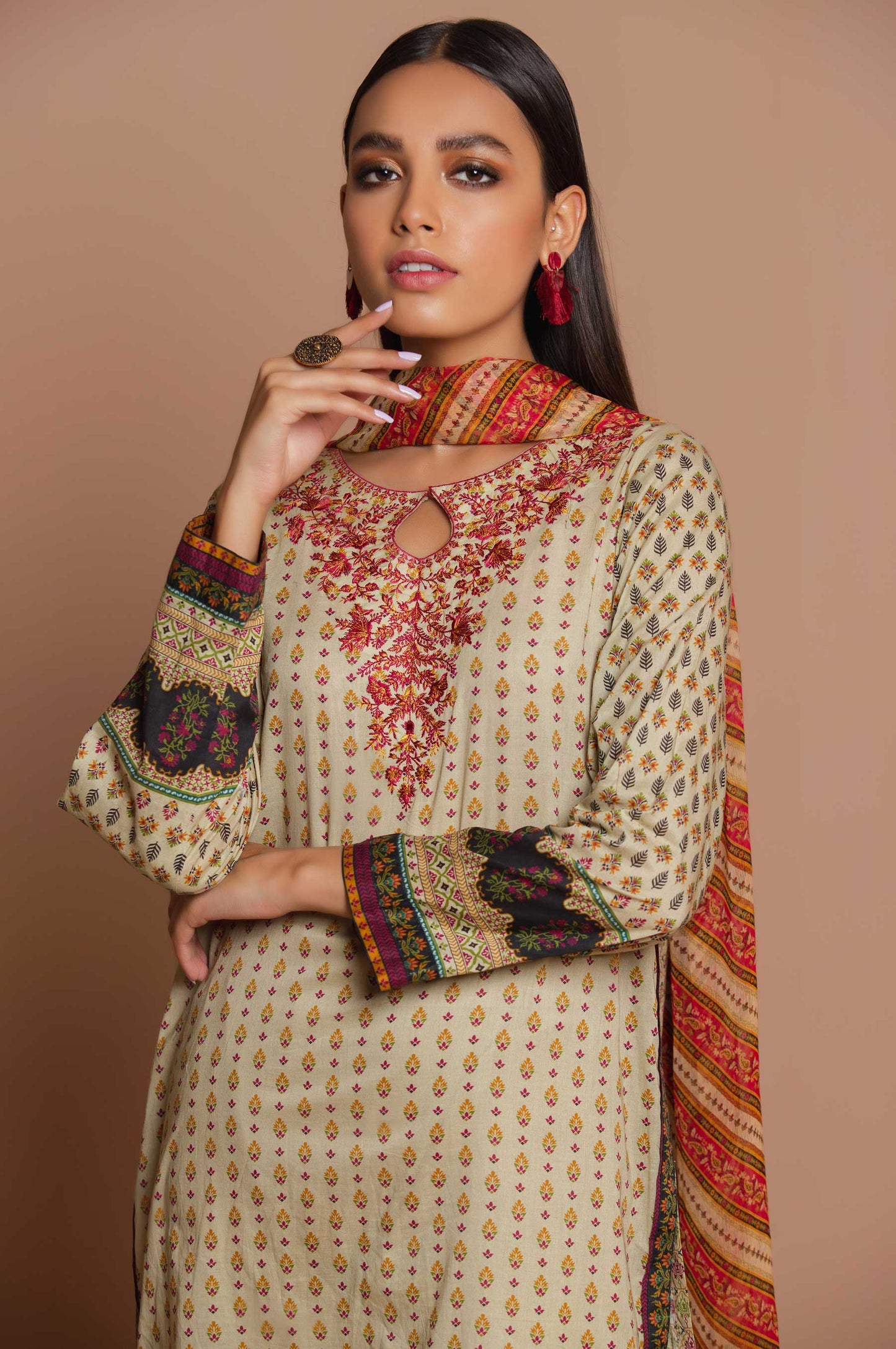 Stitched 3 Piece Embroidered Doria Lawn with Chiffon Suit