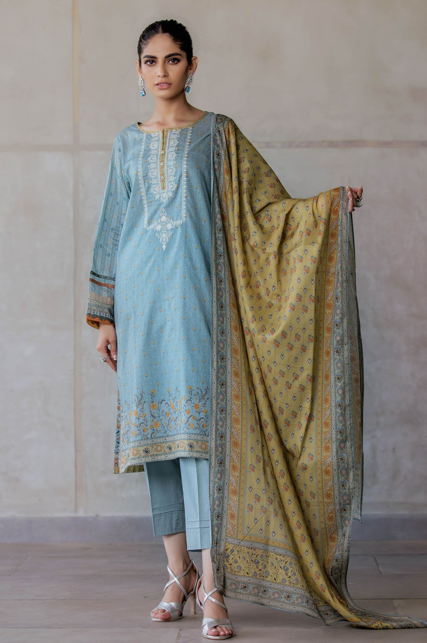 Stitched 3 Piece Embroidered Slub Lawn Suit