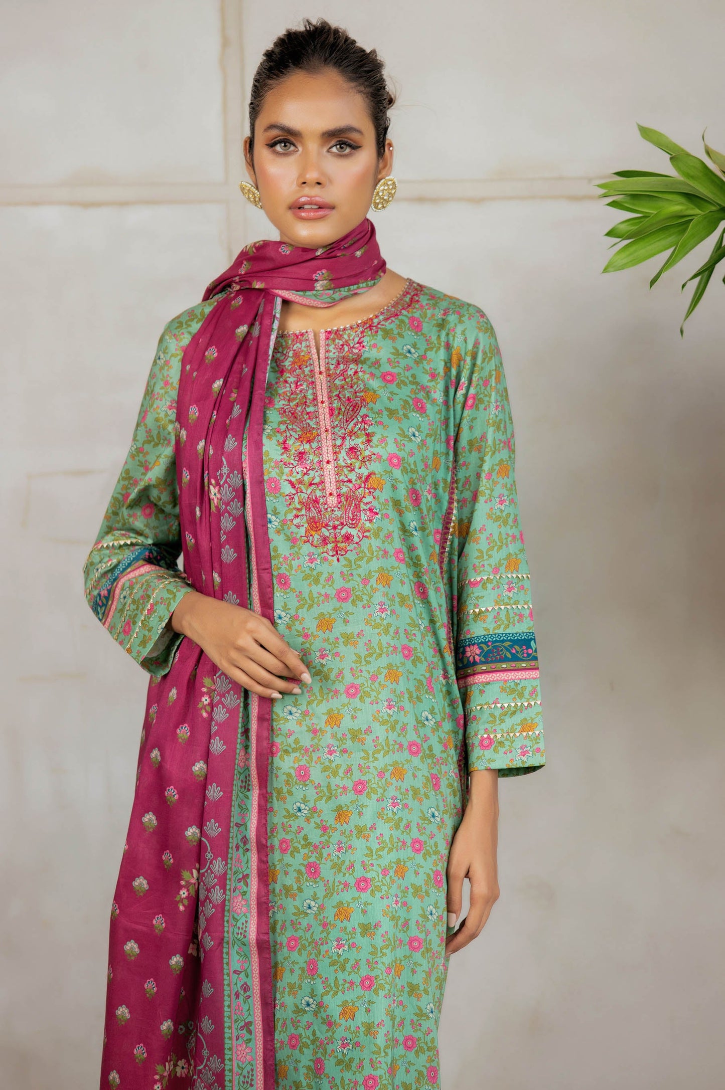 Stitched 3 Piece Embroidered Slub Lawn Suit