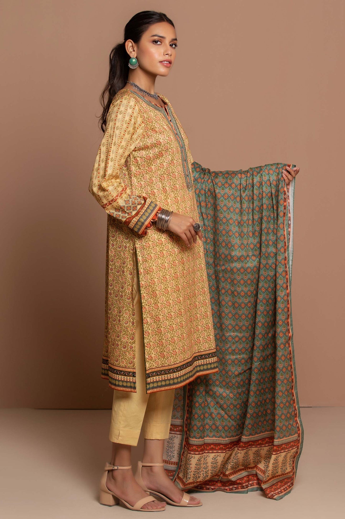 Stitched 3 Piece Embroidered Slub Lawn Suit