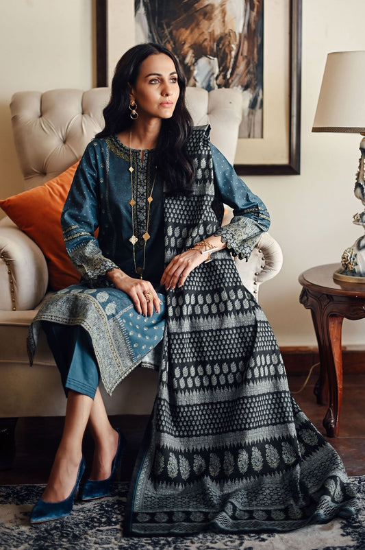 Stitched 3 Piece Embroidered Khaddar Suit