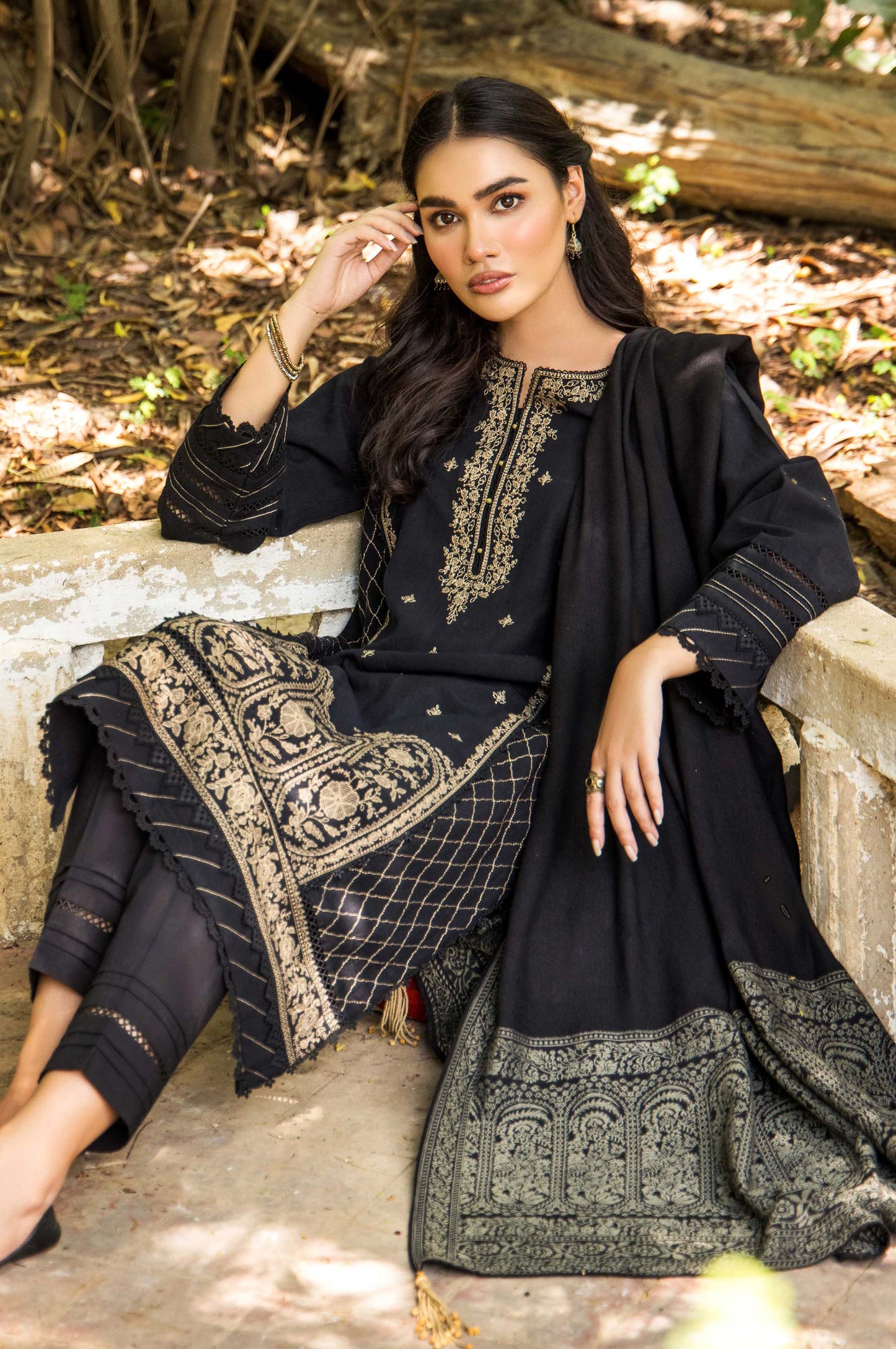 Stitched 3 Piece Embroidered Khaddar with Jacquard Shawl Suit