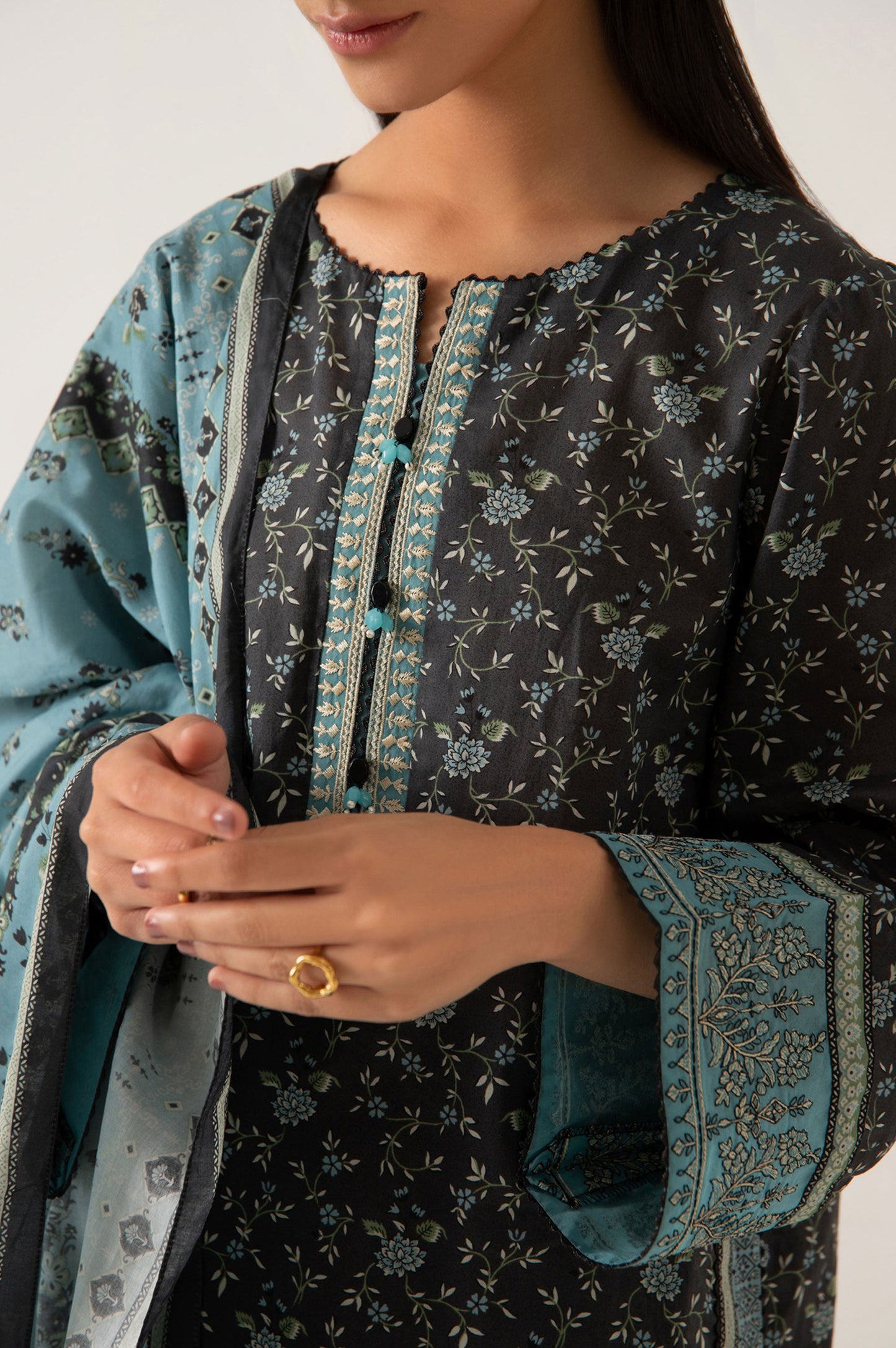 Stitched 3 Piece Embroidered Lawn Suit