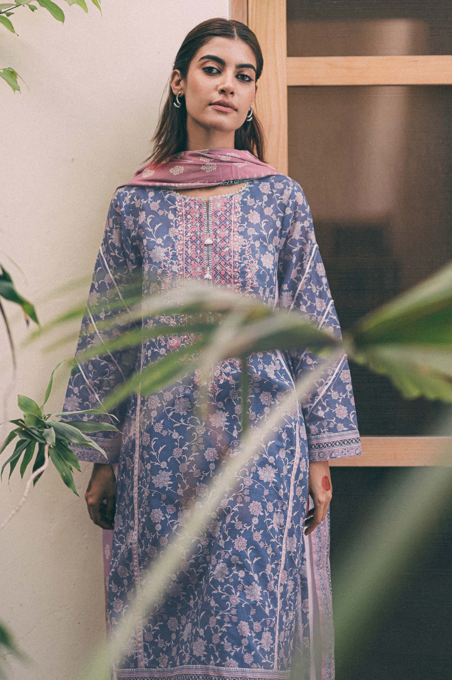 Stitched 3 Piece Embroidered Lawn shirt with Cotton Net Dupatta