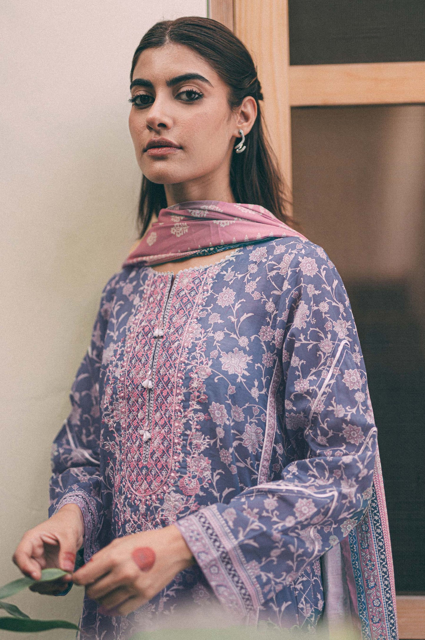 Stitched 3 Piece Embroidered Lawn shirt with Cotton Net Dupatta