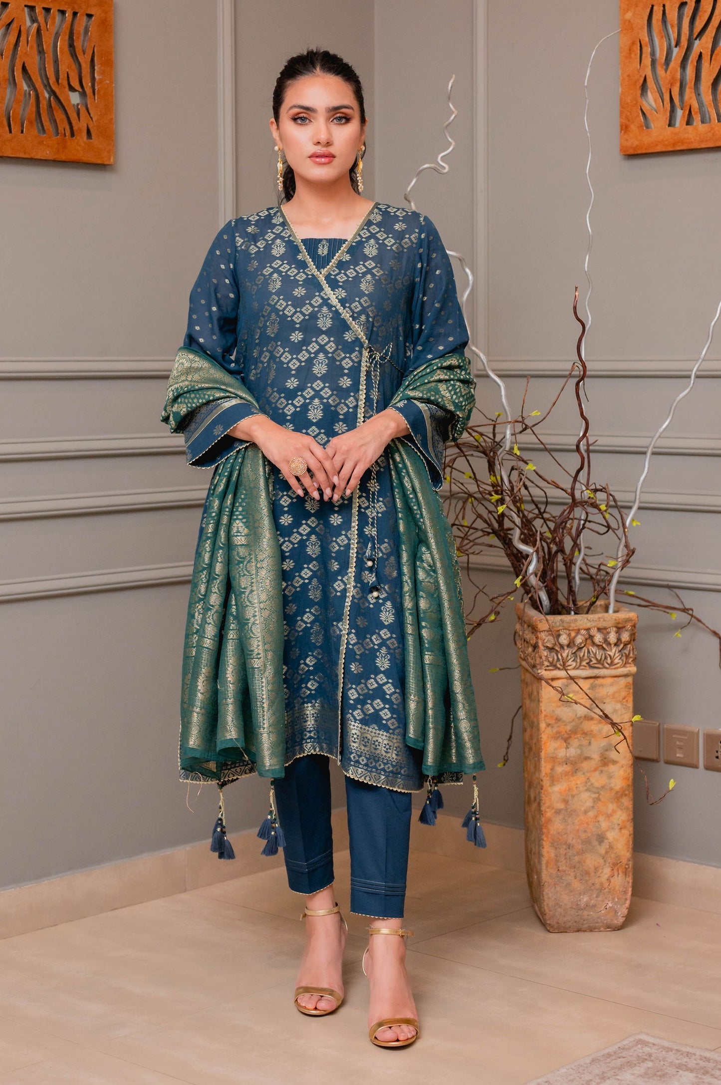 Stitched 3 Piece Jacquard Suit