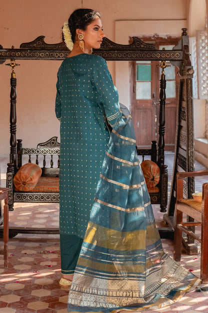 Stitched 3 Piece Maysuri Jacquard with Shaded Organza Suit