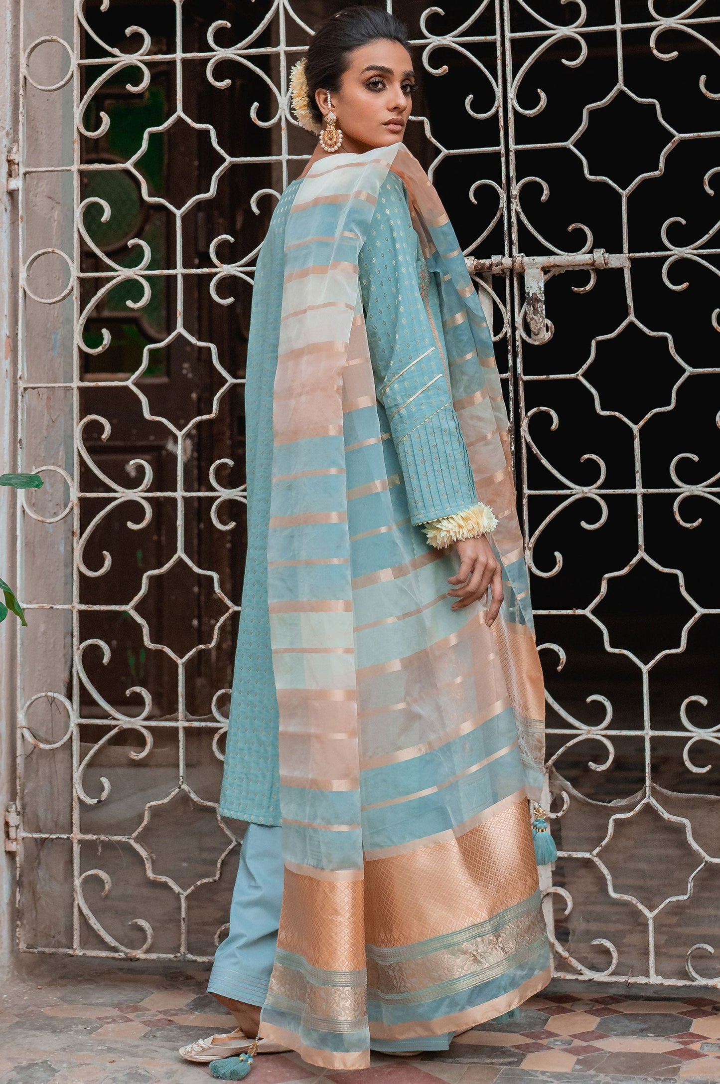 Stitched 3 Piece Maysuri Jacquard with Shaded Organza Suit