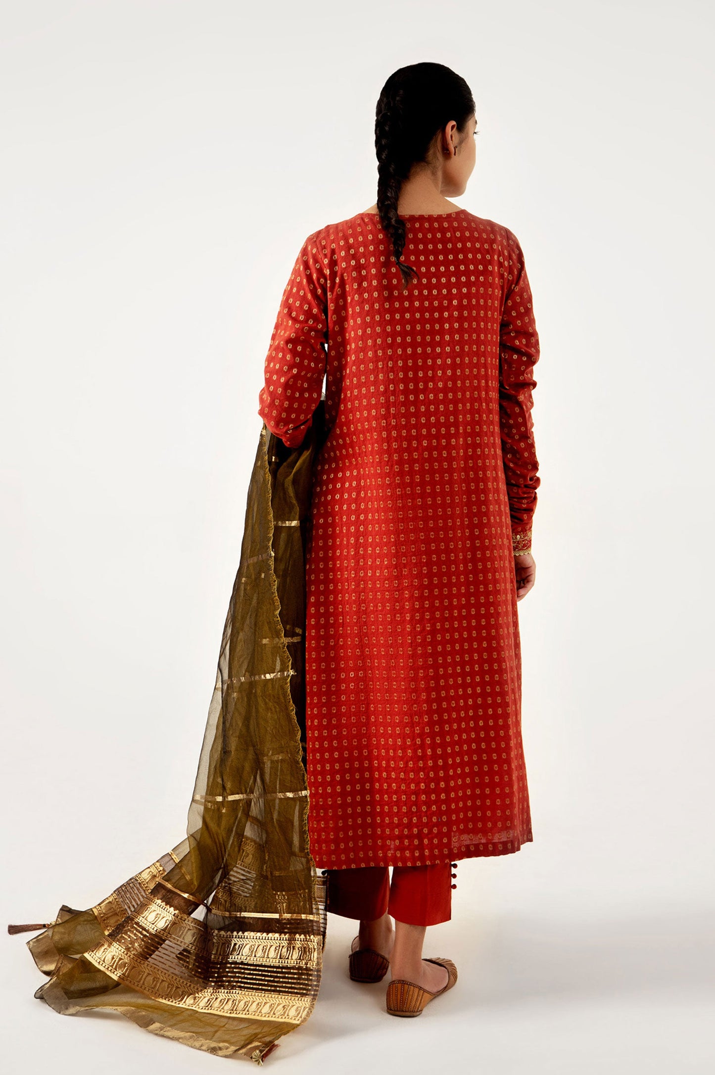 Stitched 3 Piece Maysuri Jacquard with Shaded Organza Suit