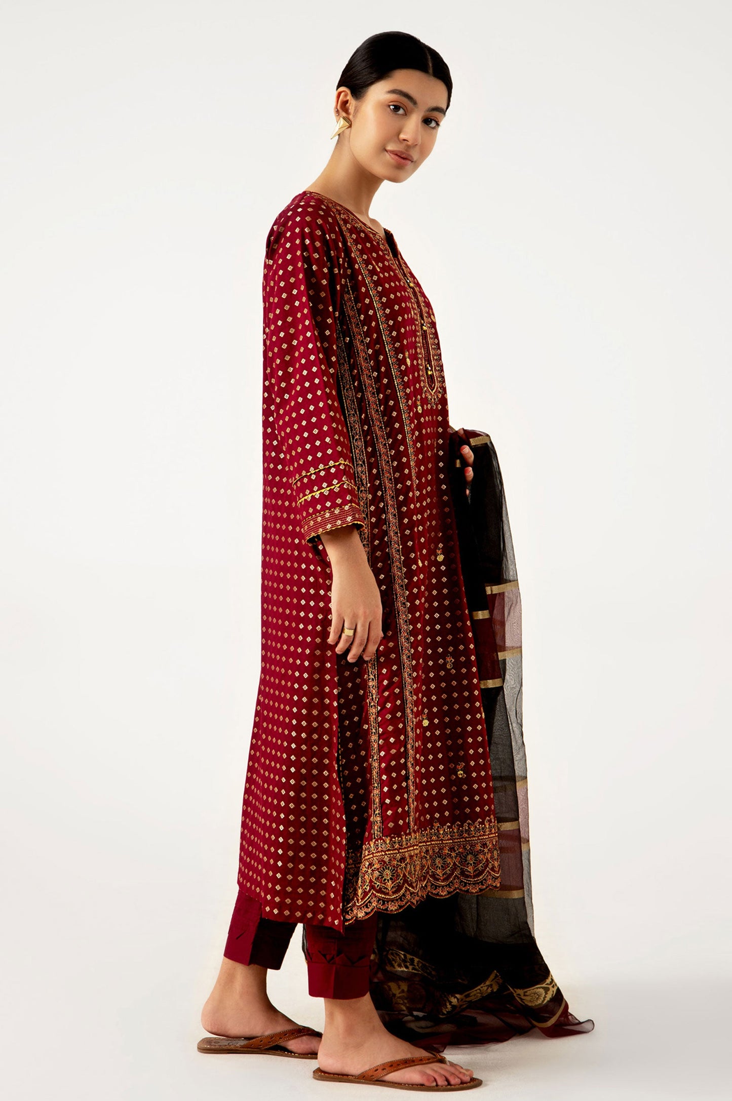 Stitched 3 Piece Maysuri Jacquard with Shaded Organza Suit