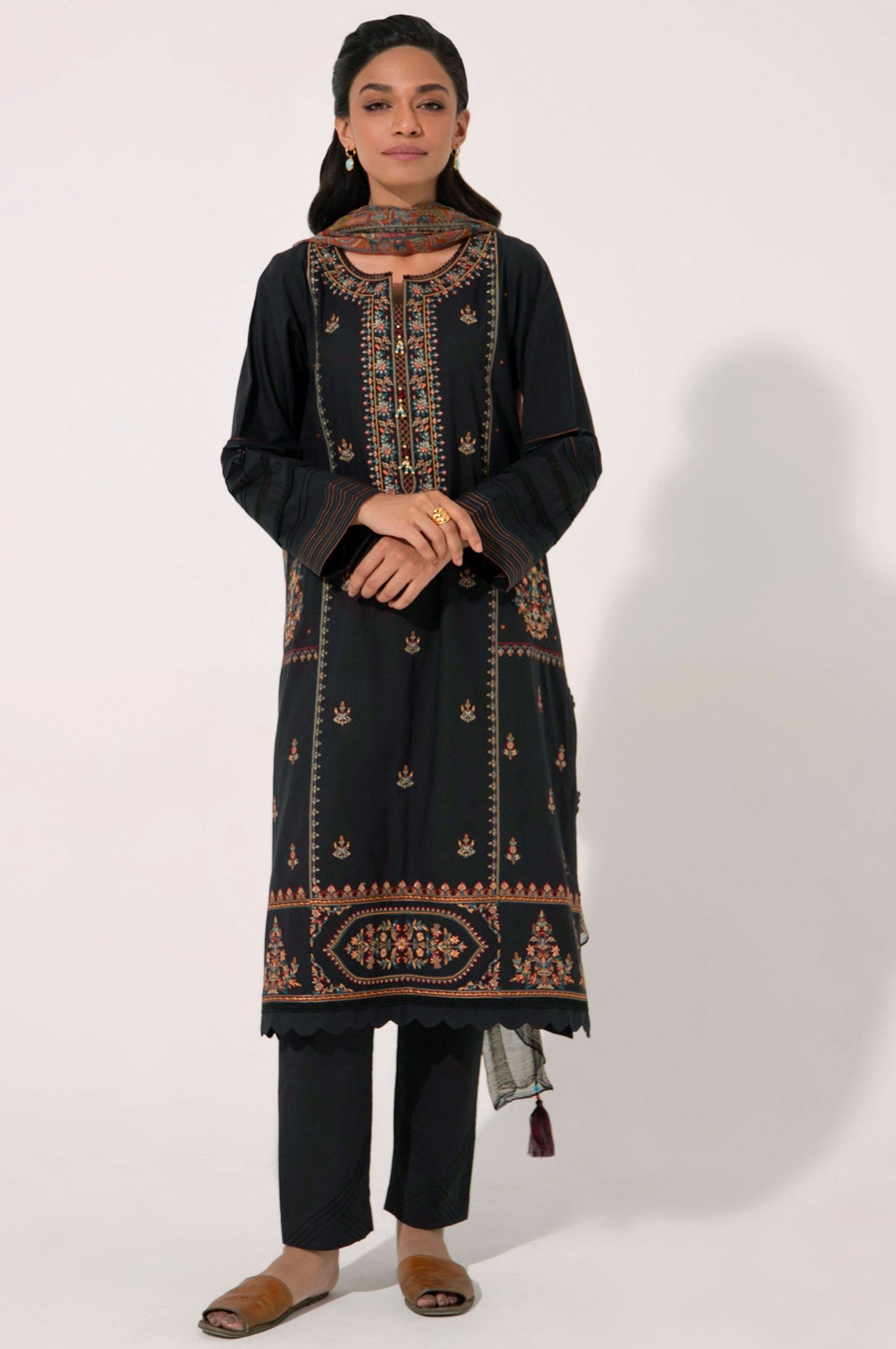 Stitched 3 Piece Embroidered Cambric Shirt with Printed Chiffon Dupatta