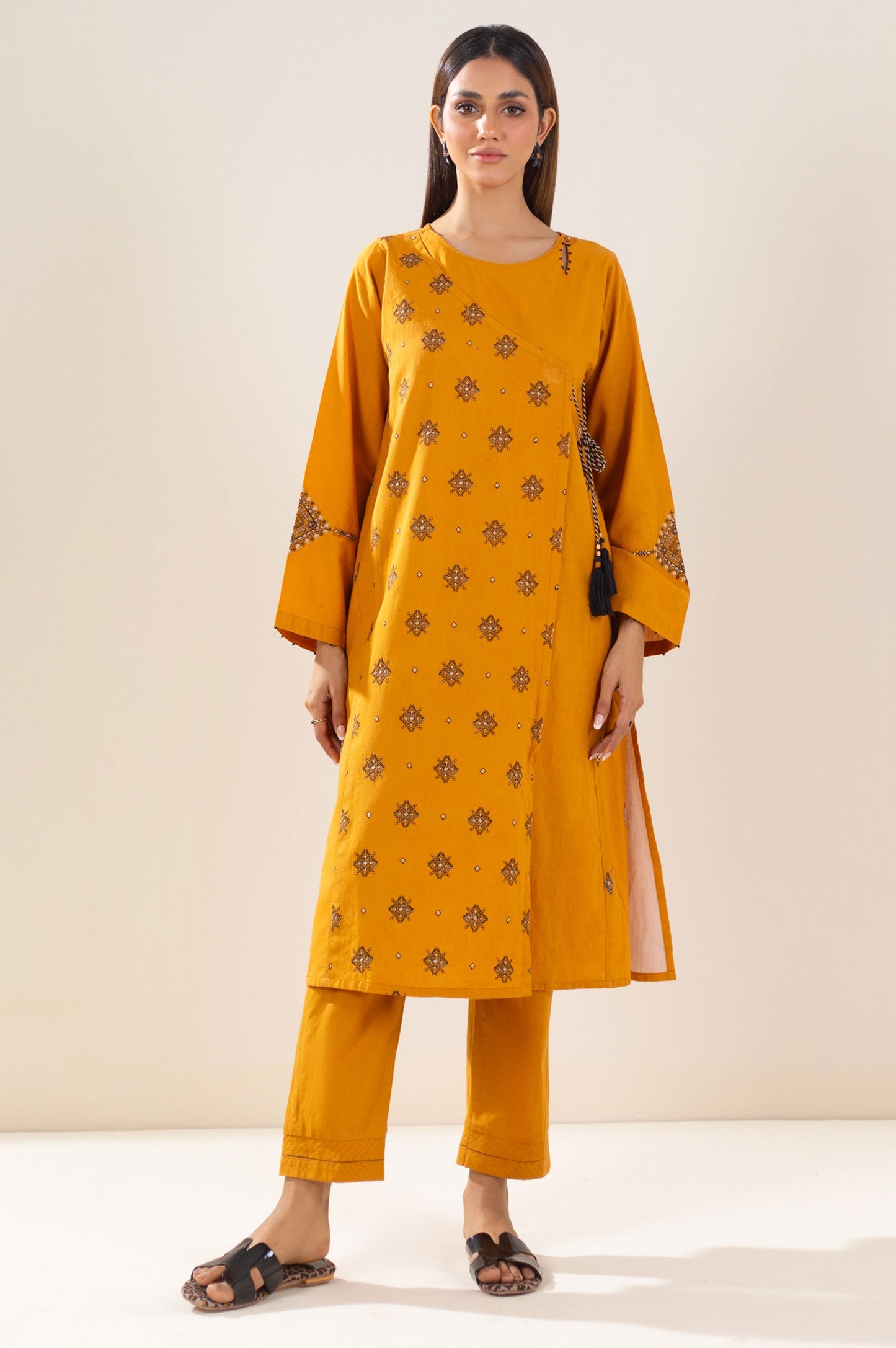 Stitched 3 Piece Embroidered Lawn Textured Slub Suit