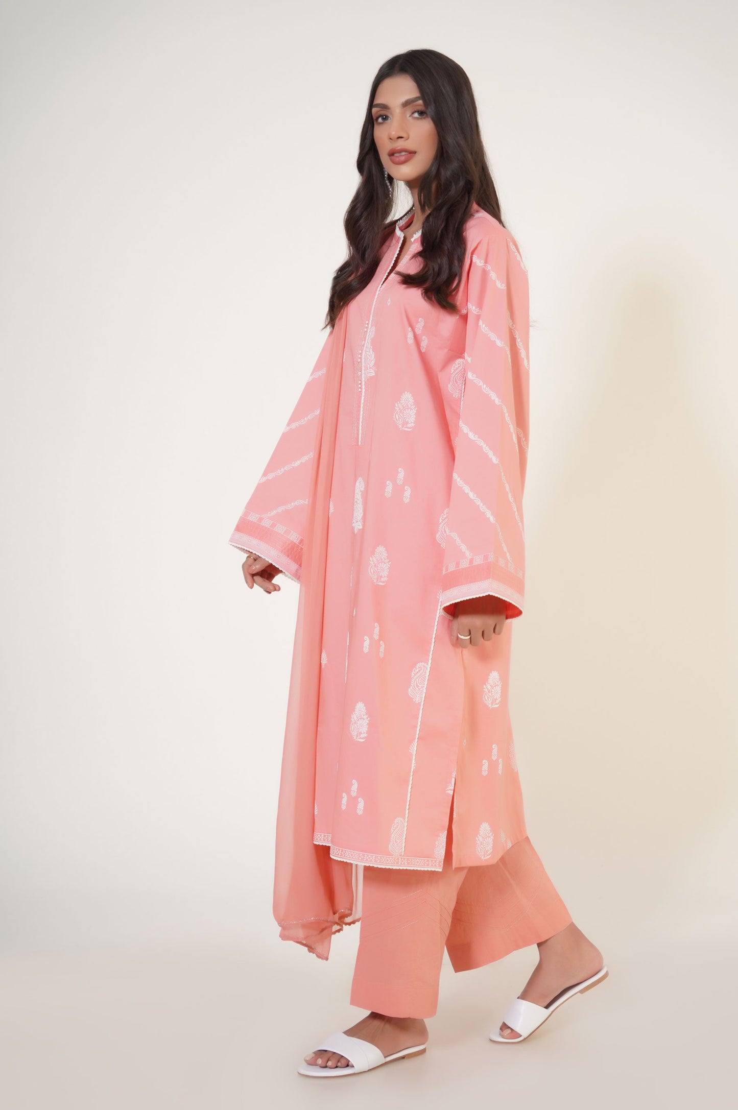 Stitched 3 Piece Puff Printed Lawn Suit