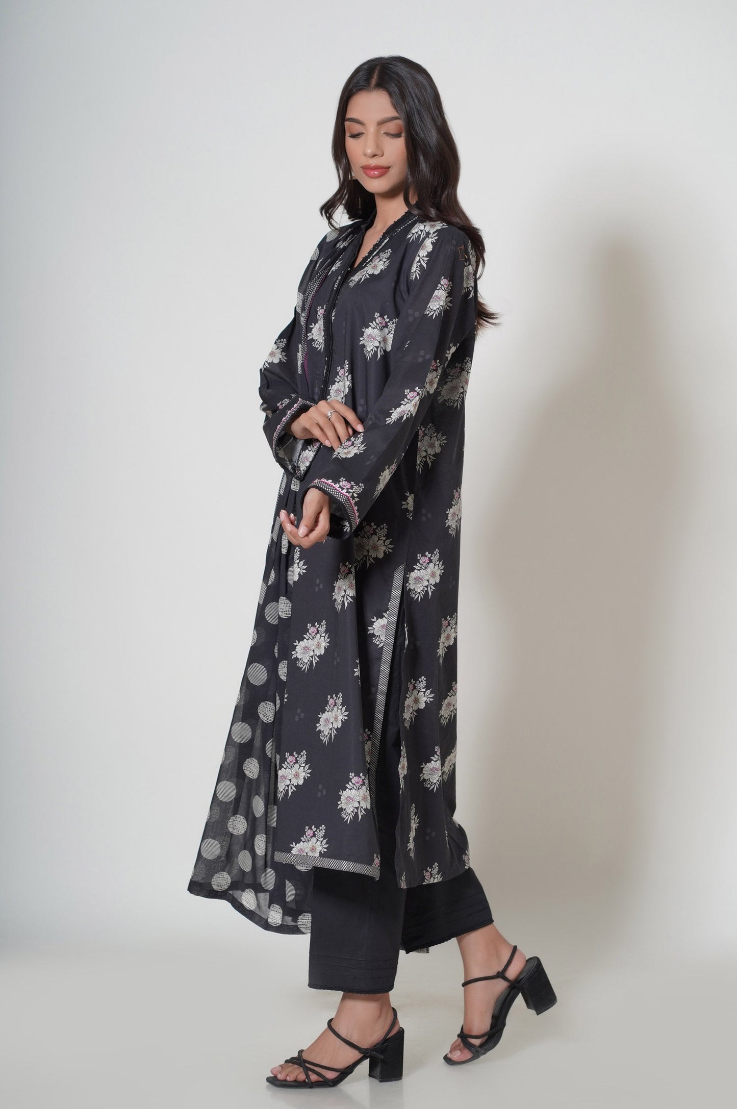 Stitched 3 Piece Printed Cambric Suit