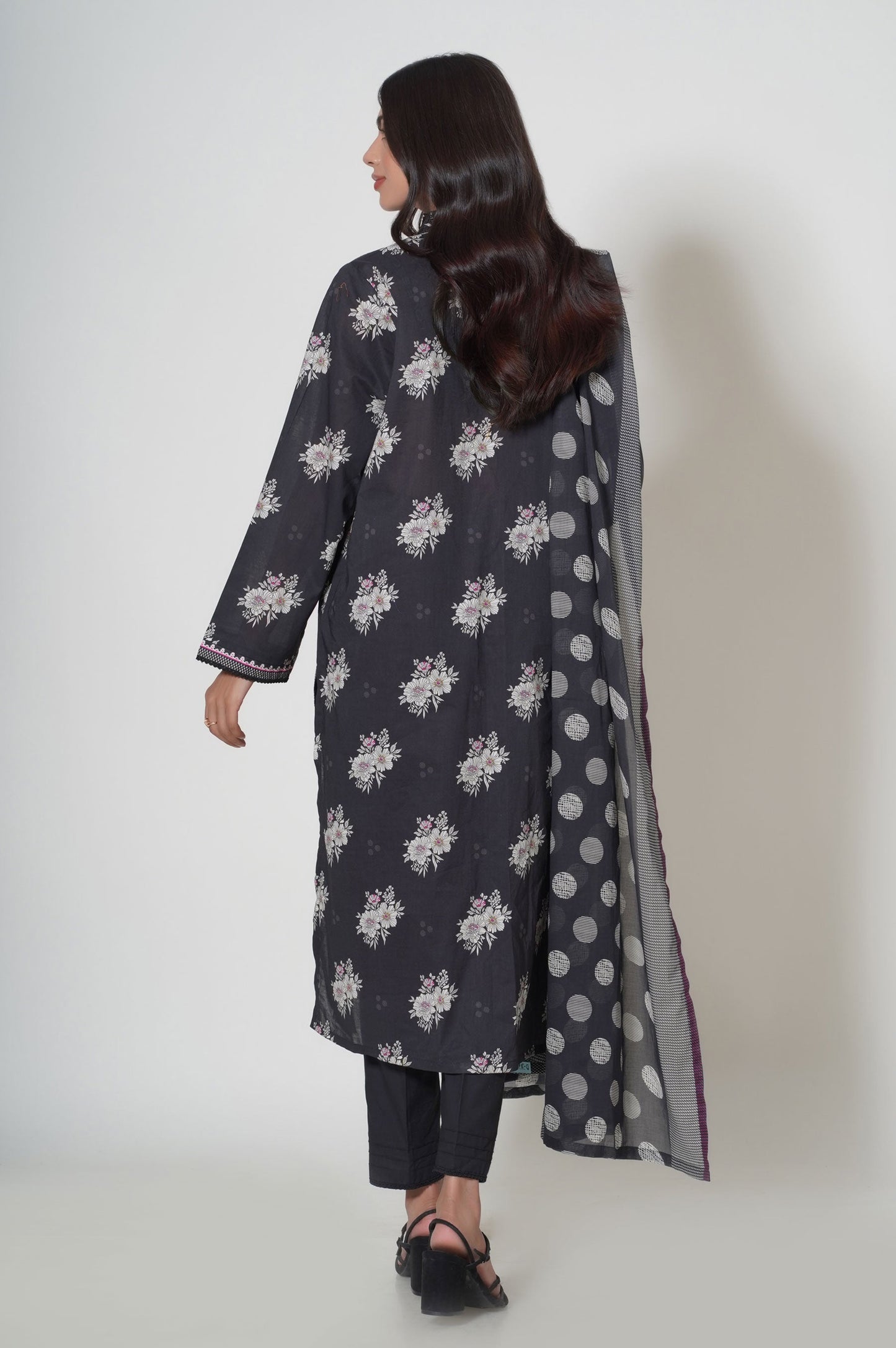 Stitched 3 Piece Printed Cambric Suit