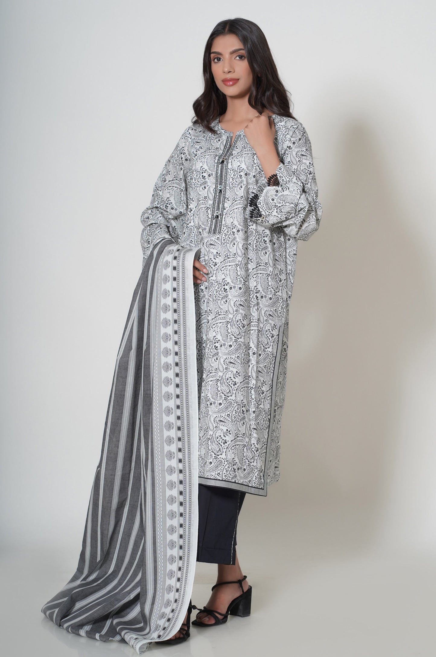 Stitched 3 Piece Printed Cambric Suit