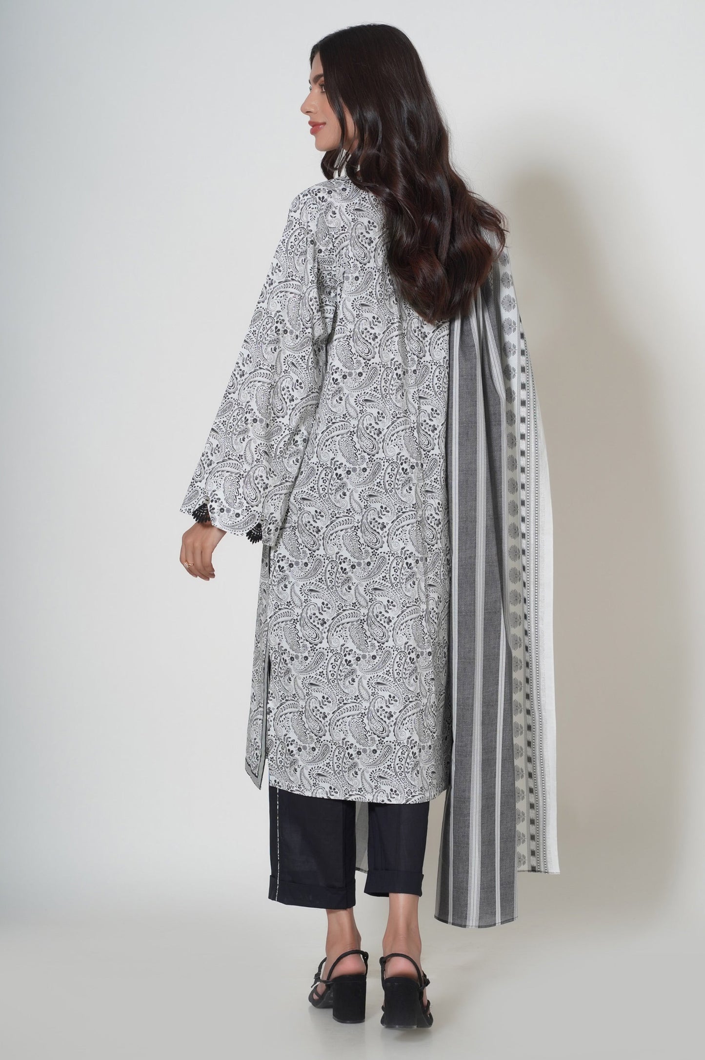 Stitched 3 Piece Printed Cambric Suit