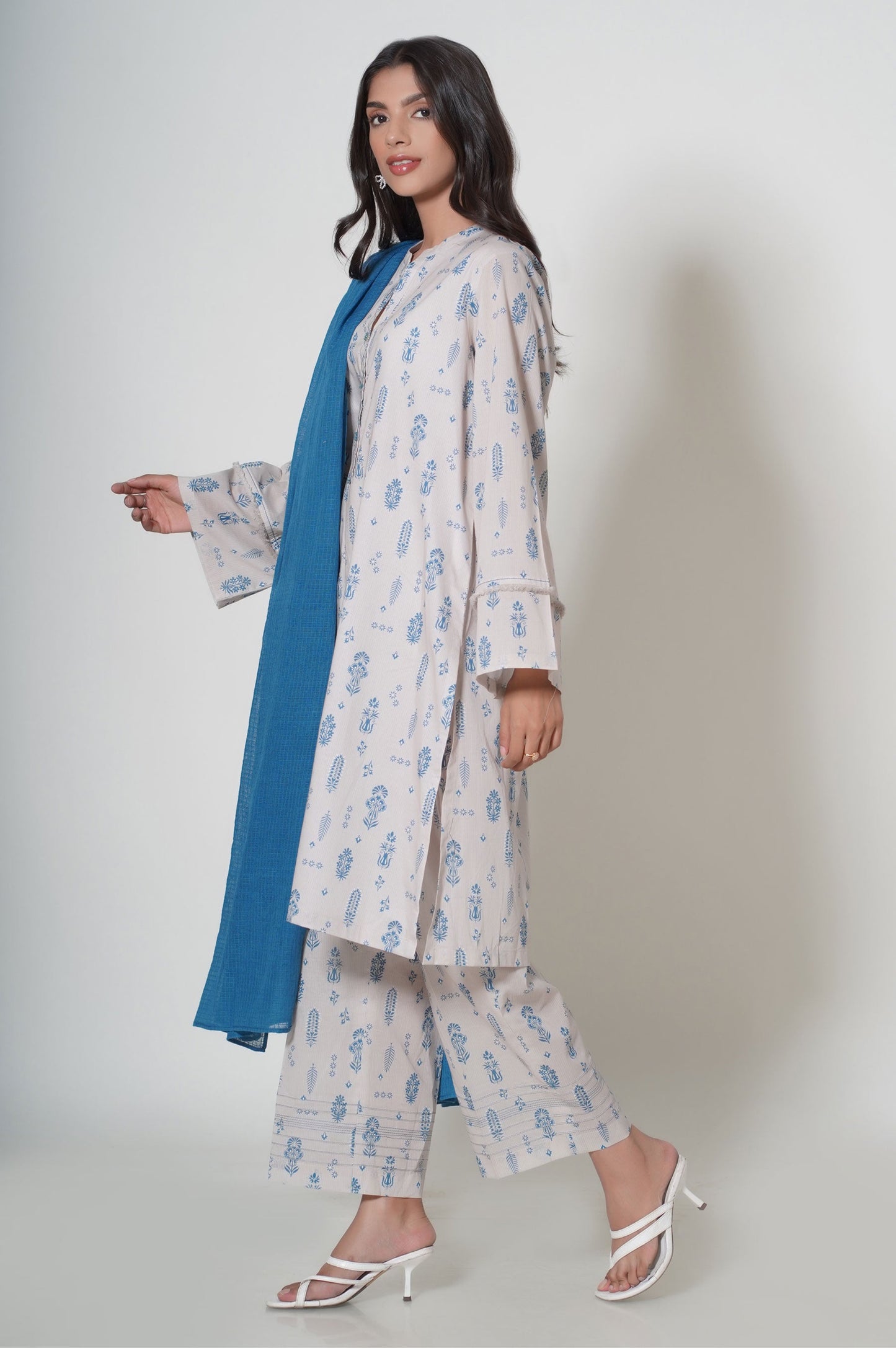 Stitched 3 Piece Printed Cambric Suit