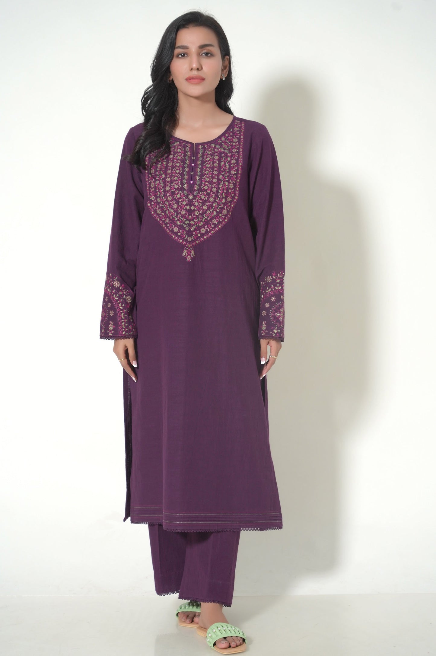 Stitched 3 Piece Khaddar Suit