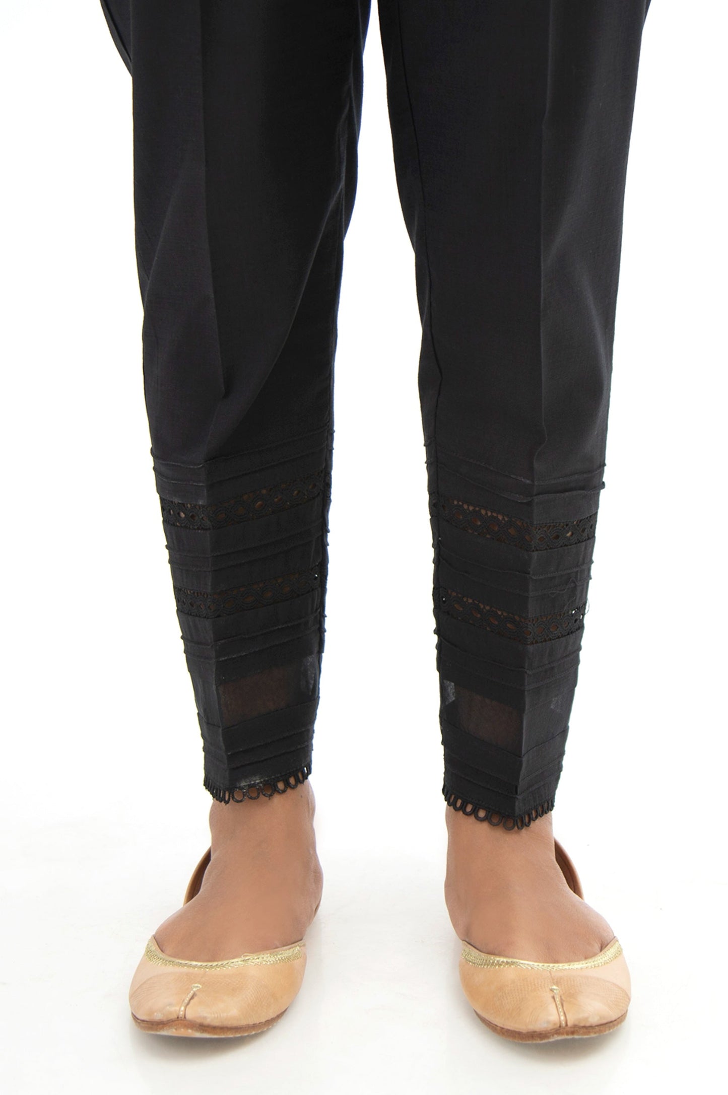 Embroidered Cotton Slub Cigarette Pants - Black
