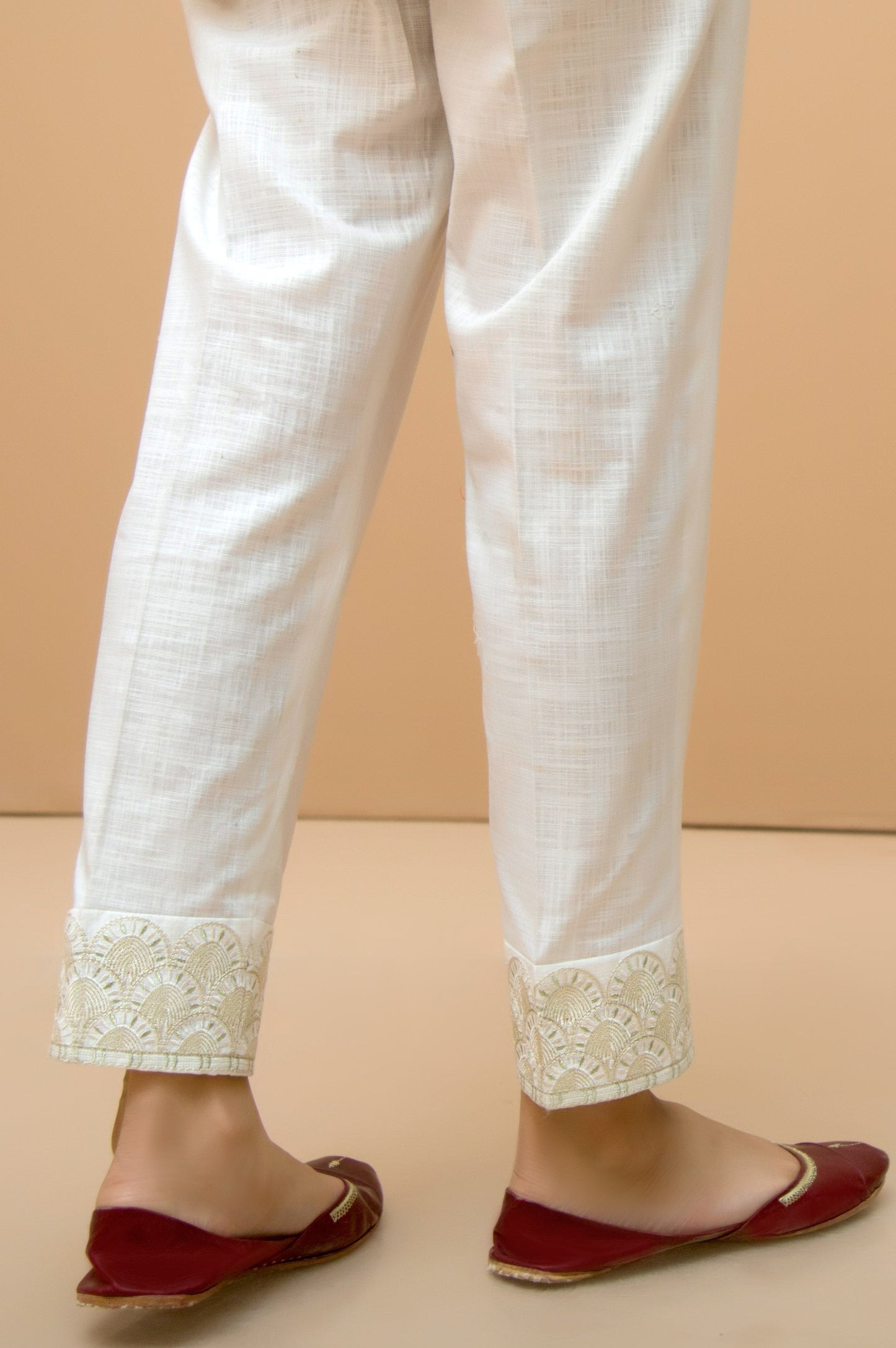 Cotton Slub Embroidered Cigarette Pants - White
