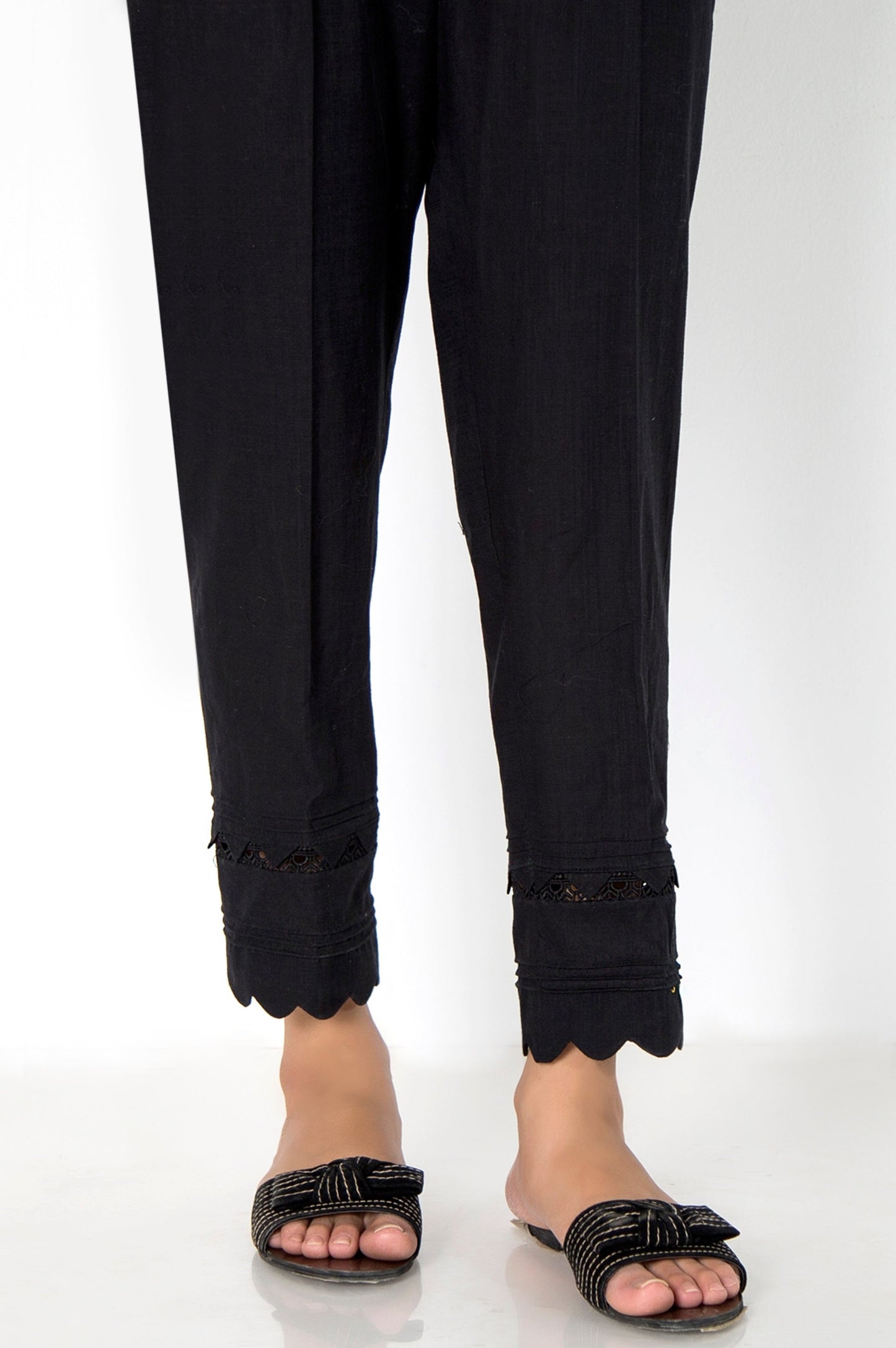 Cotton Slub Embellished Cigarette Pants - Black