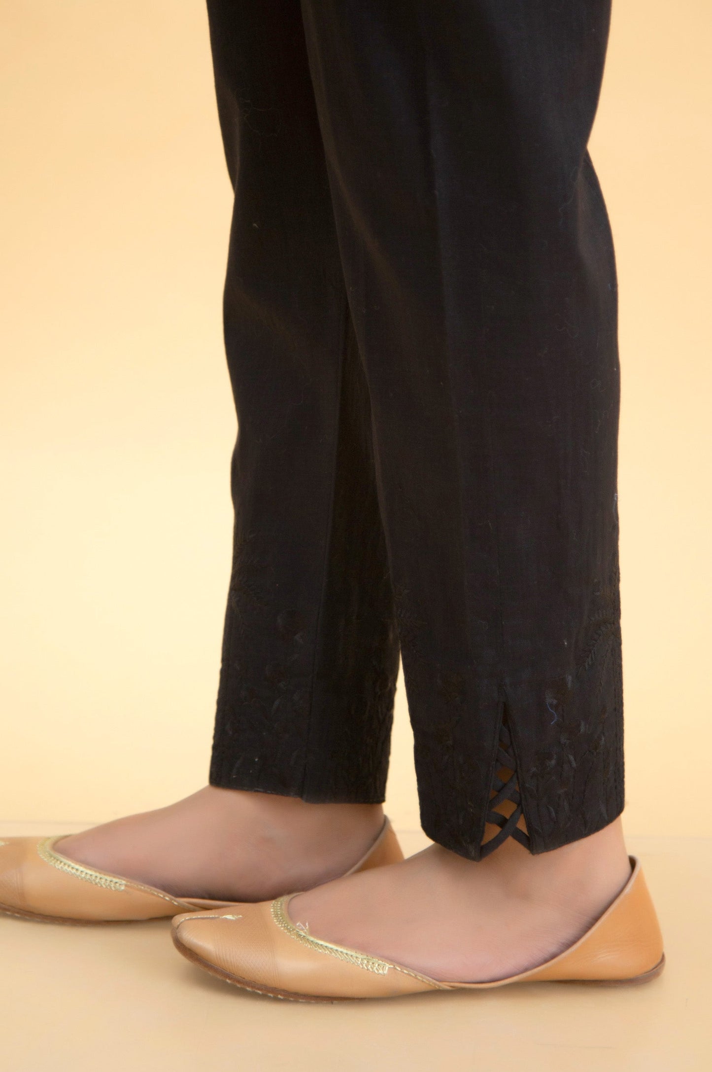 Embroidered Cotton Slub Cigarette Pants