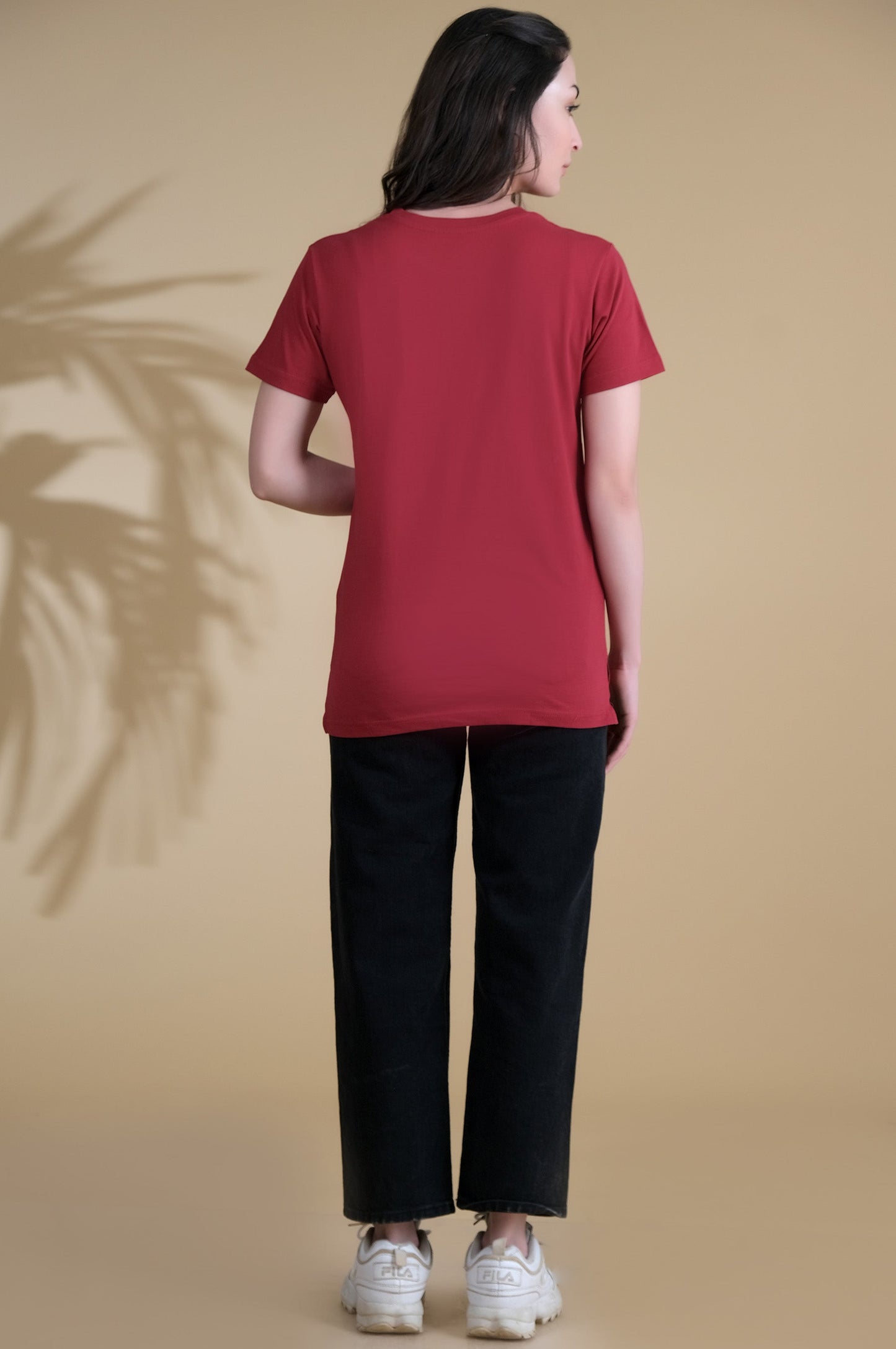 Round Neck Plain T-Shirt - Maroon