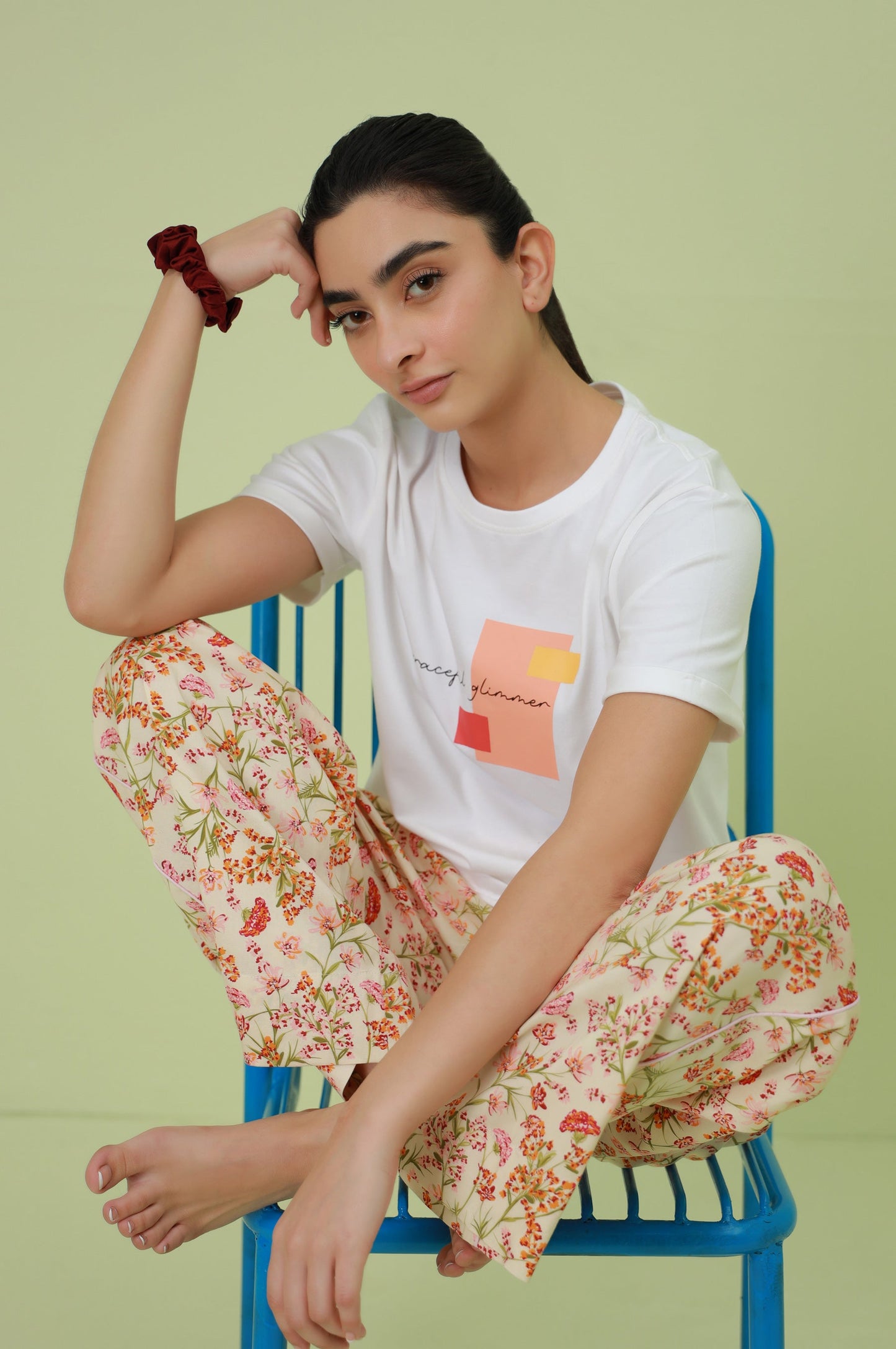 Crew Neck Half Sleeves Tee - White