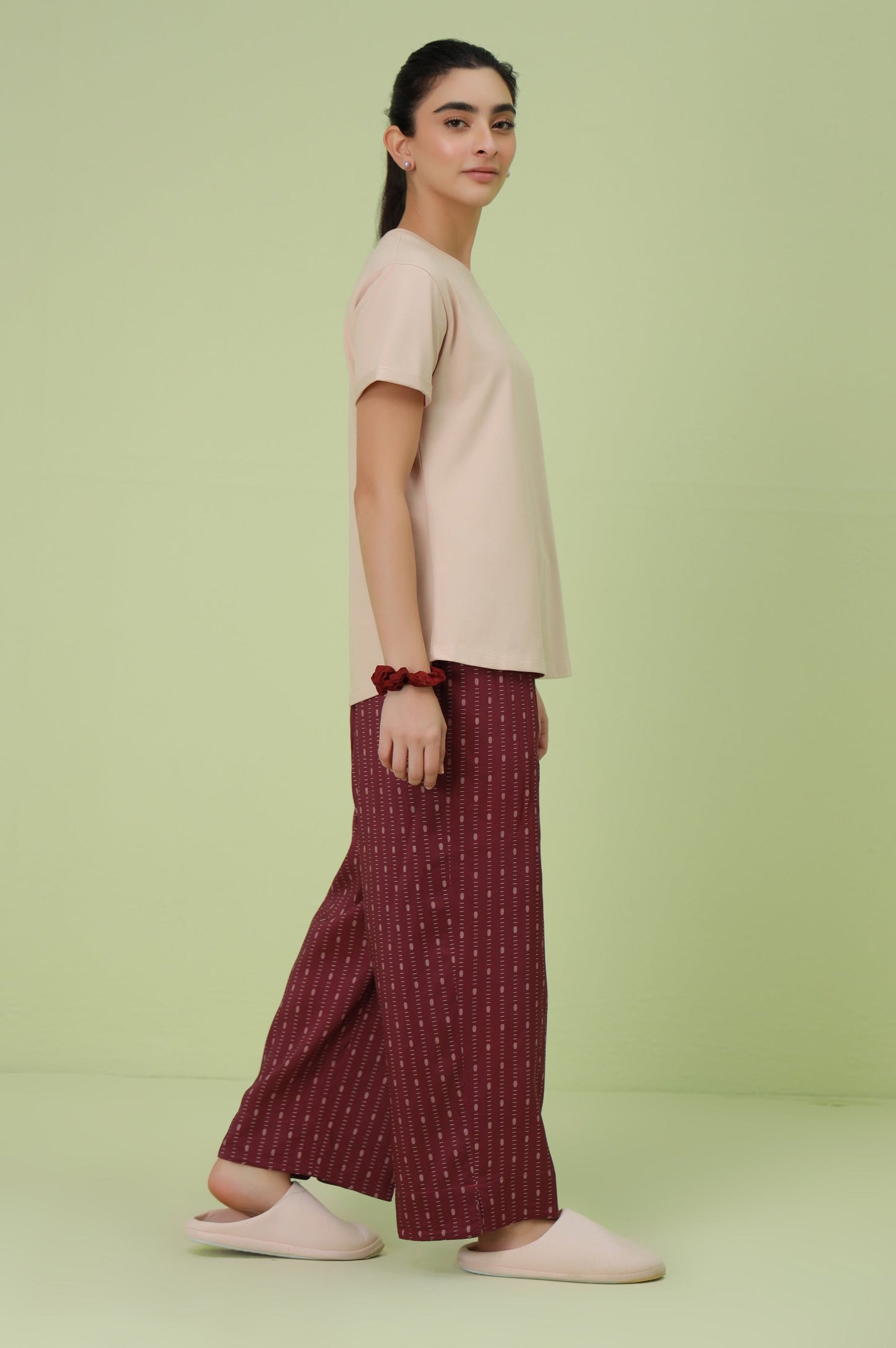 Crew Neck Half Sleeves Tee - Pink