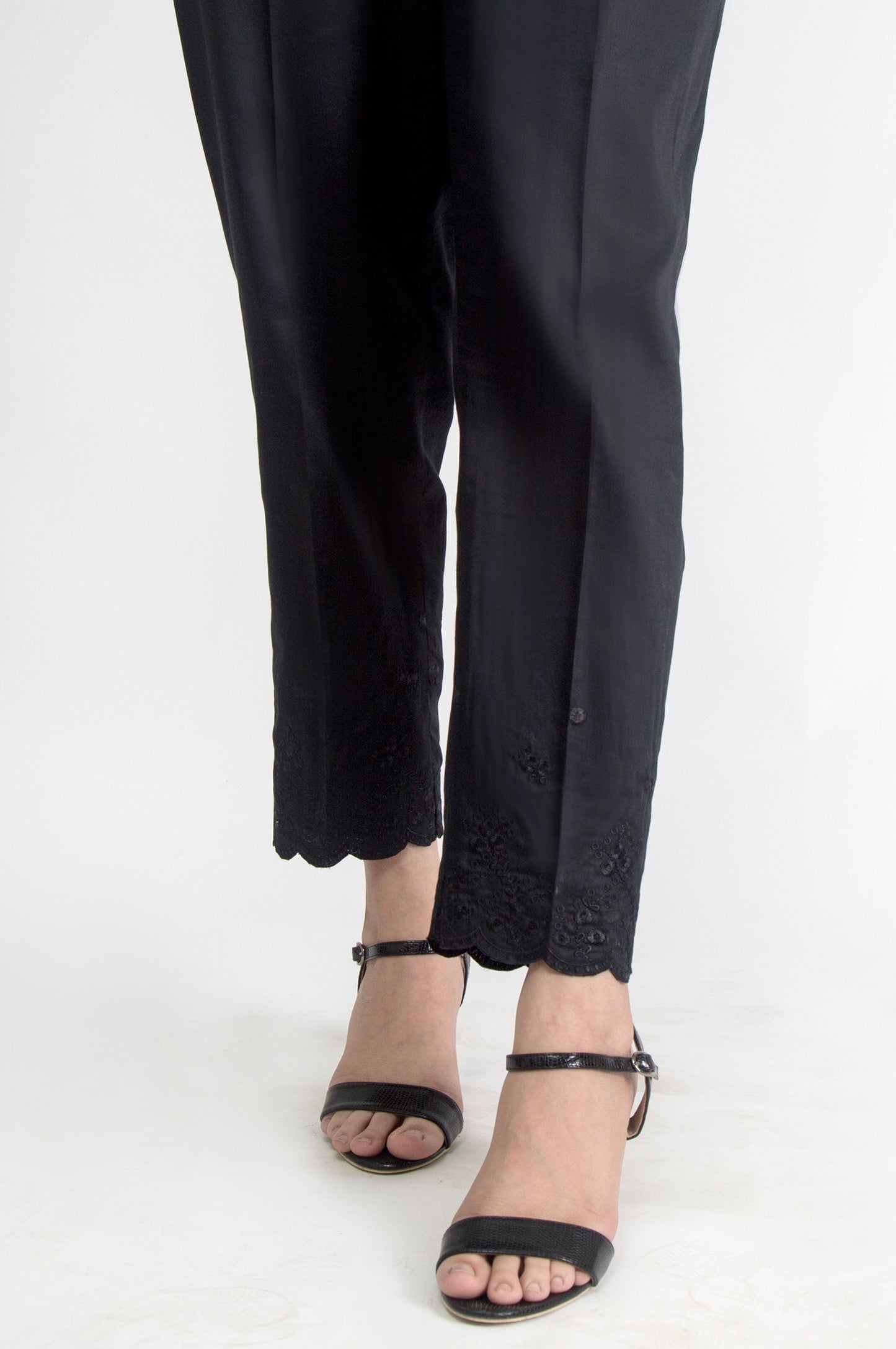 Embroidered Cotton Satin Pants - Black