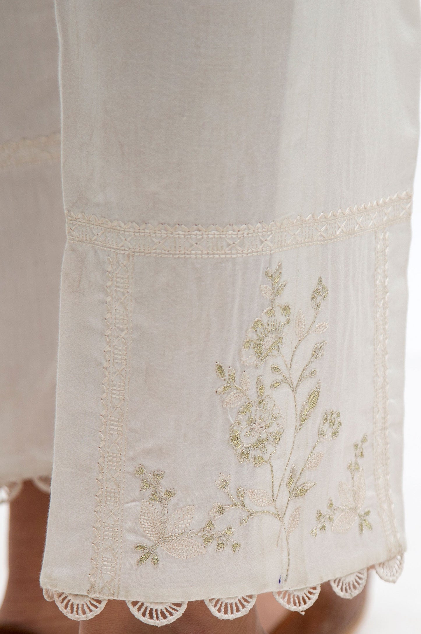 Embroidered Cotton Satin Cigarette Pants  - White