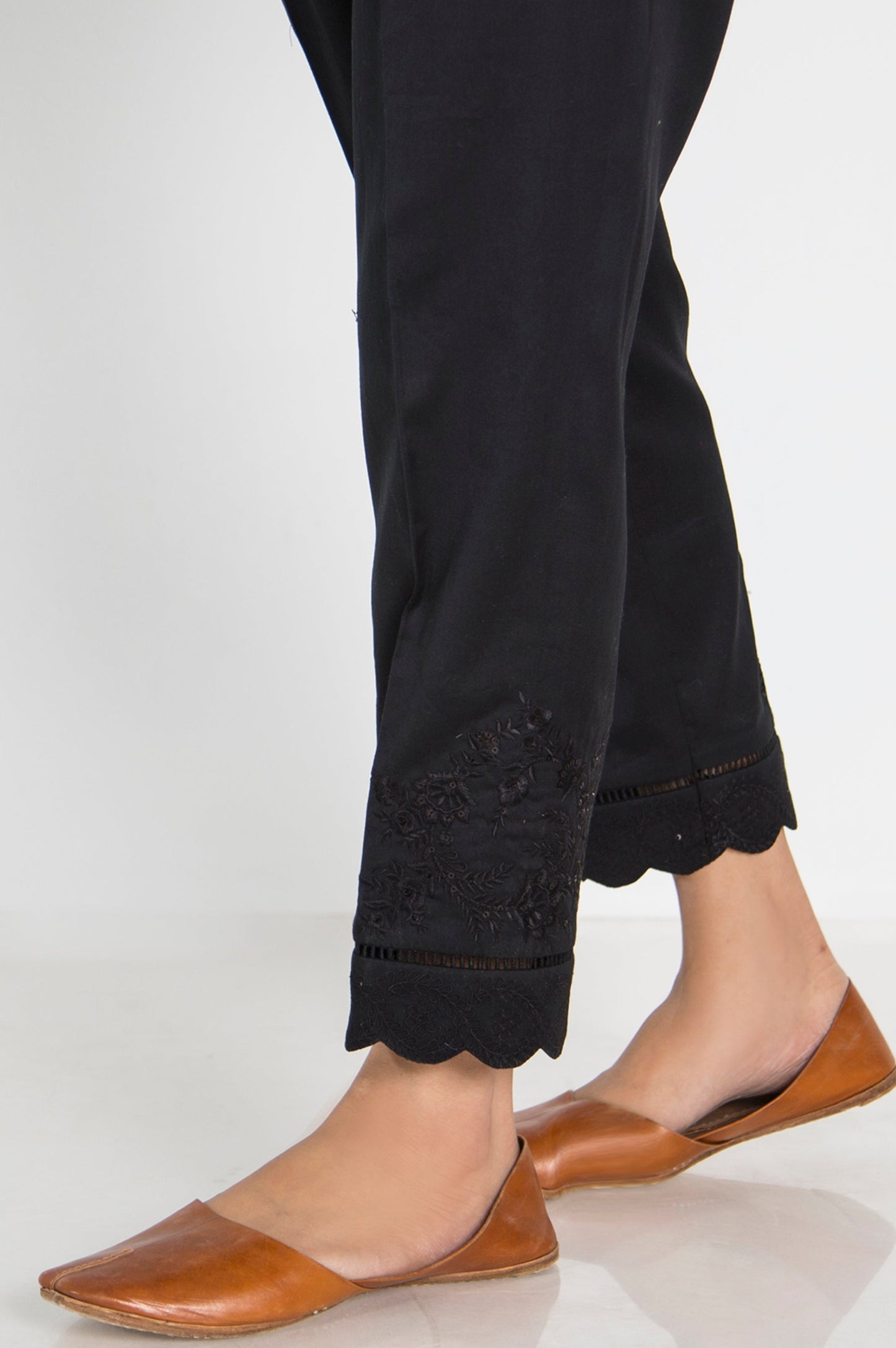 Embroidered Cotton Satin Cigarette Pants  - Black