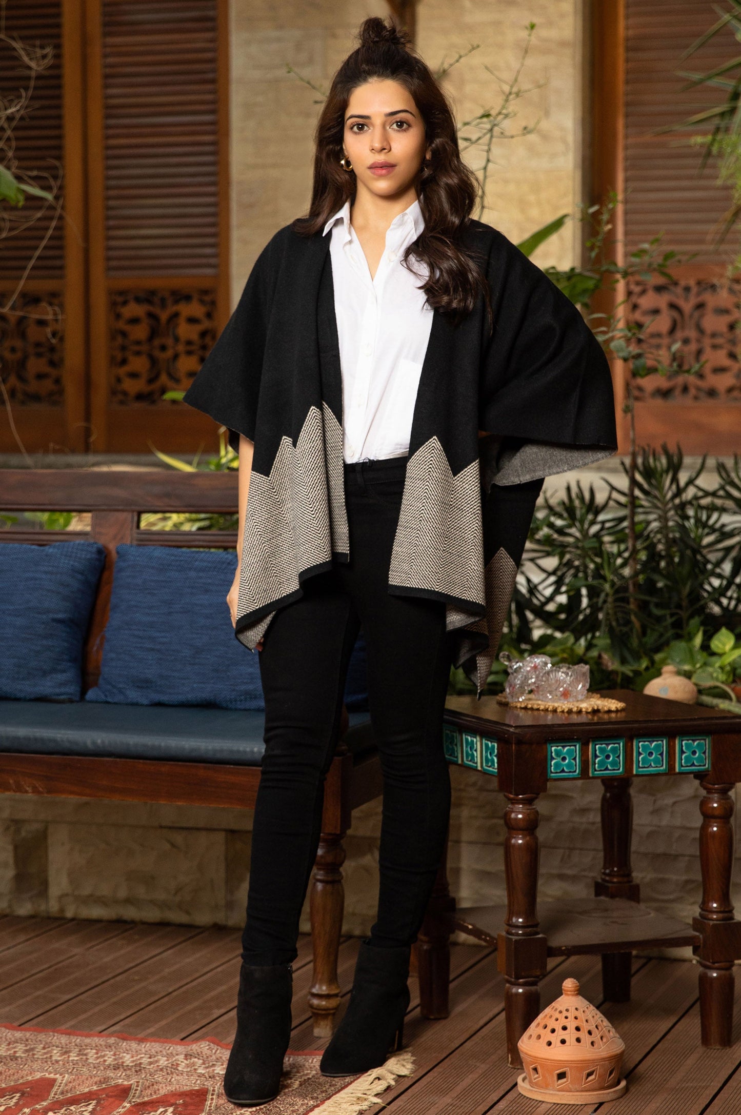 Patterned Cape Shawl