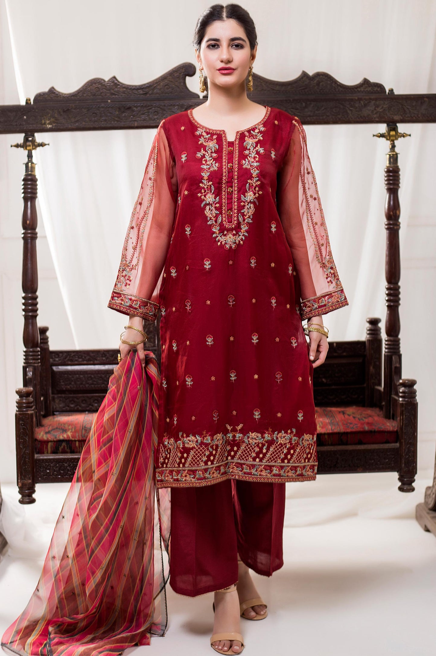3 Piece Unstitched Embroidered Organza Suit
