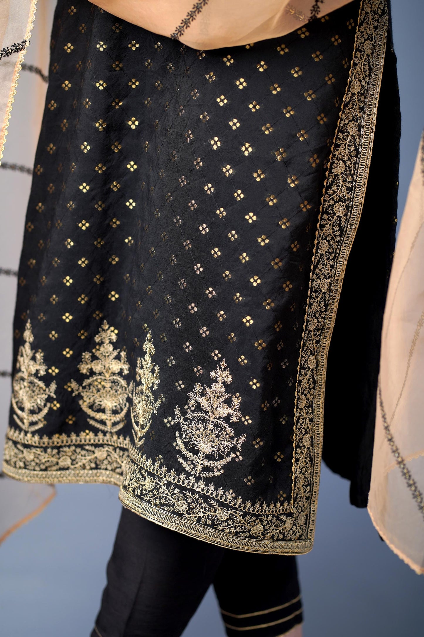 3 Piece Unstitched Embroidered Zari Jacquard Suit