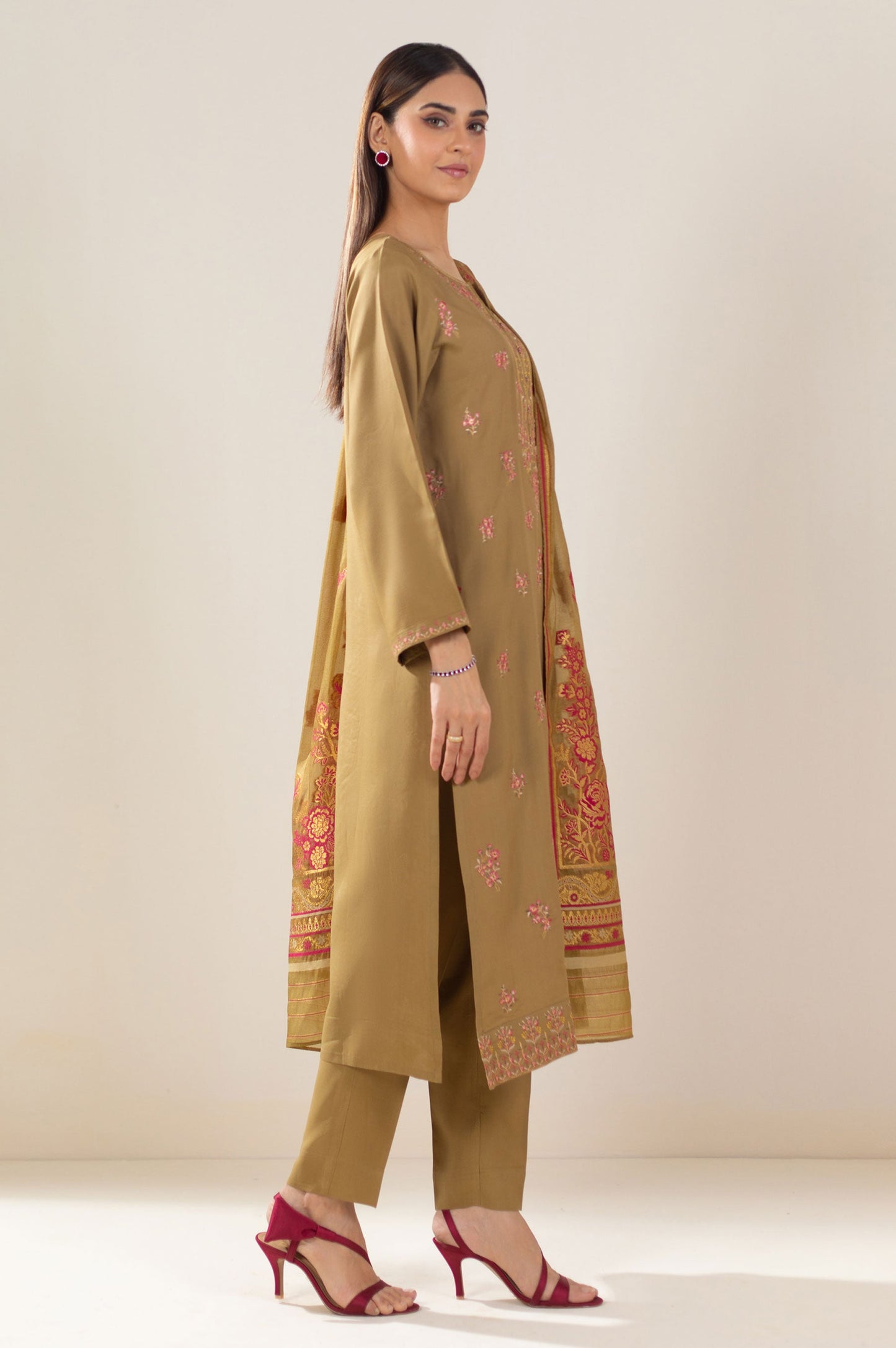 3 Piece Unstitched Embroidered Oak Silk Suit