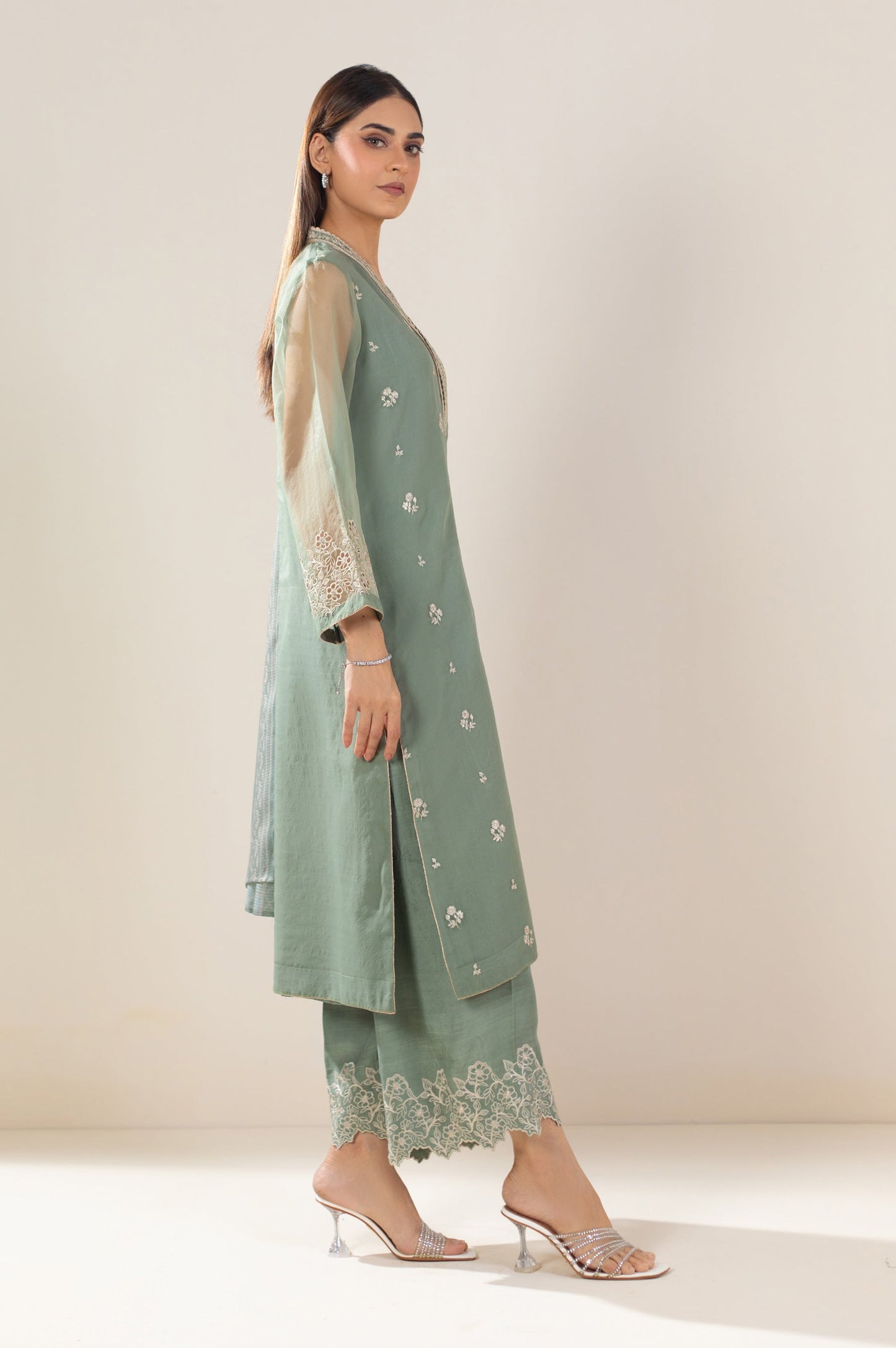 3 Piece Unstitched Embroidered Organza Suit