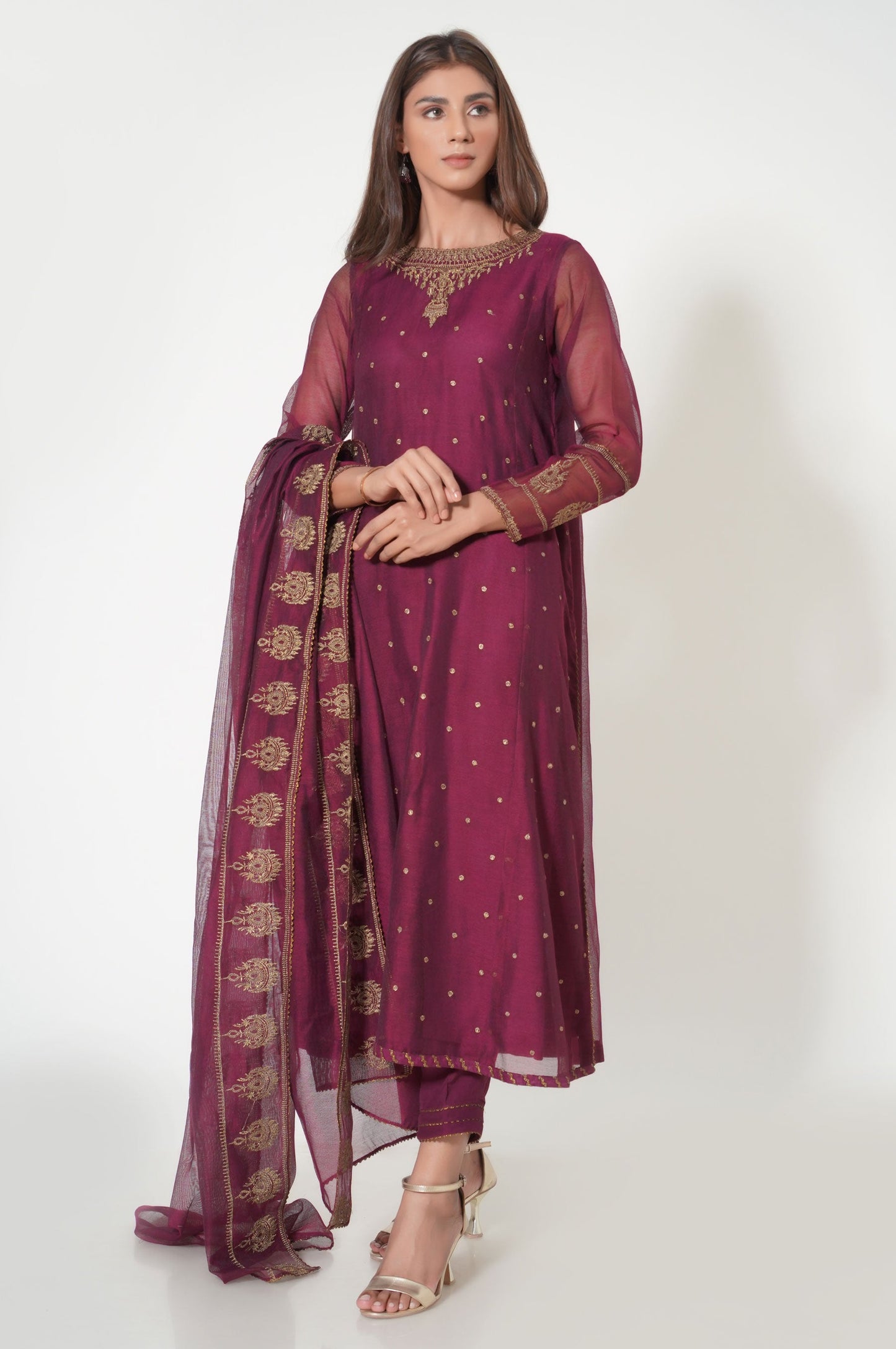 Unstitched 3 Piece Embroidered Khaddi Net Suit