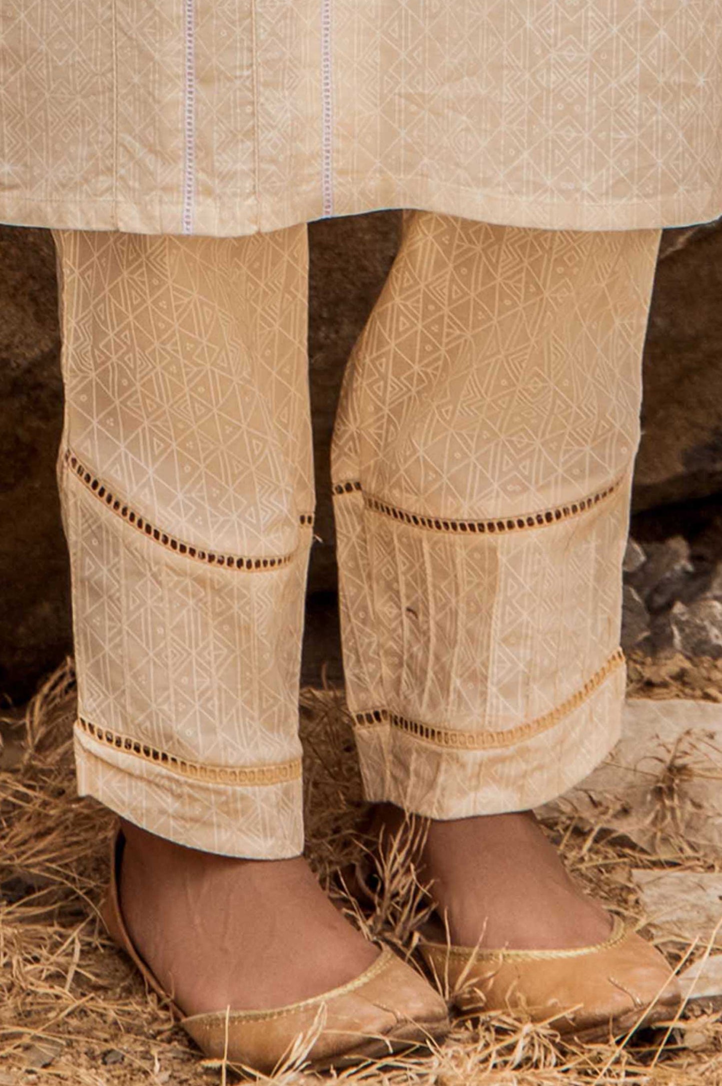 Embellished cigarette Pants  - Beige