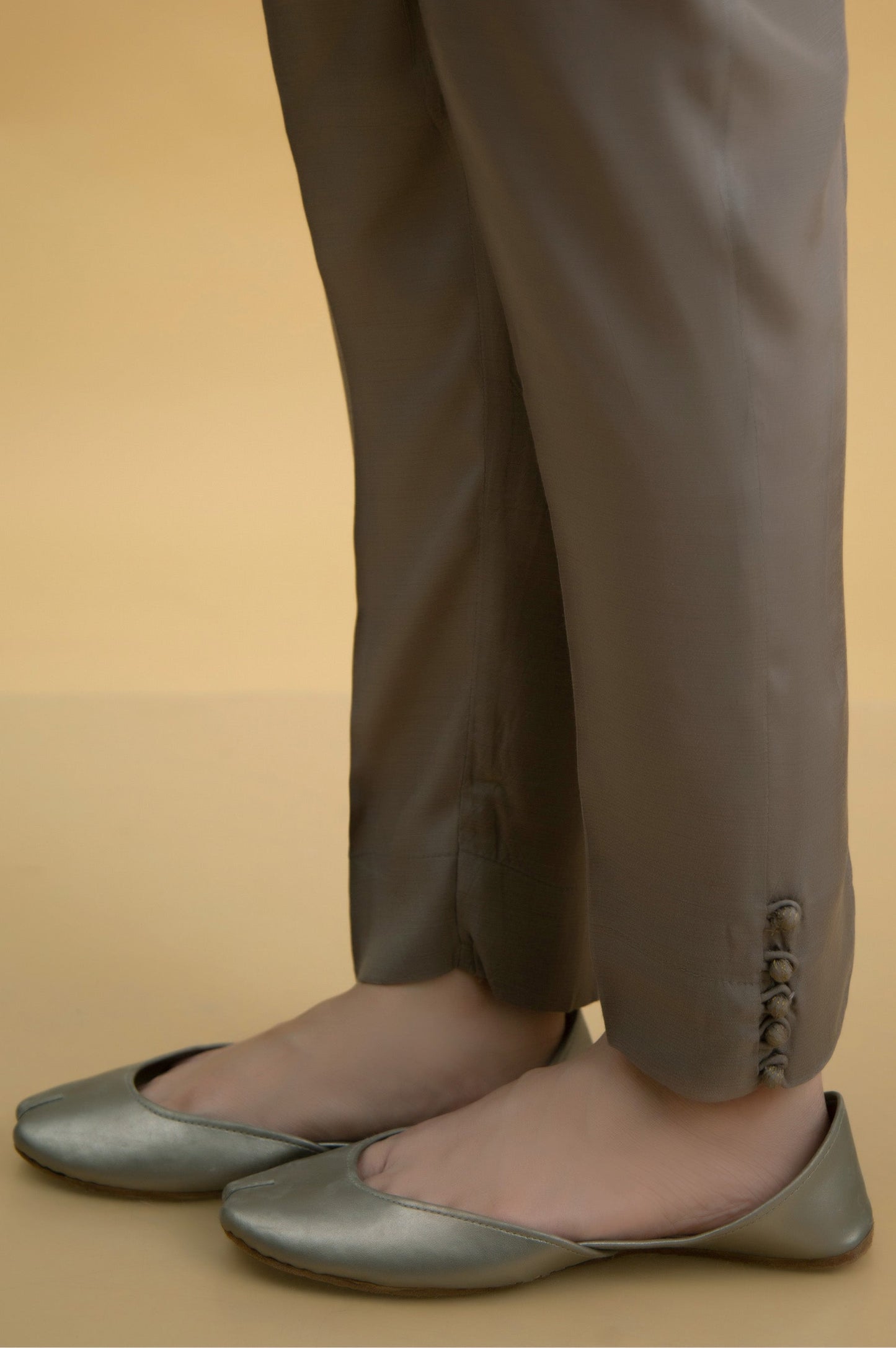 Basic Raw Silk Cigarette Pants - Grey